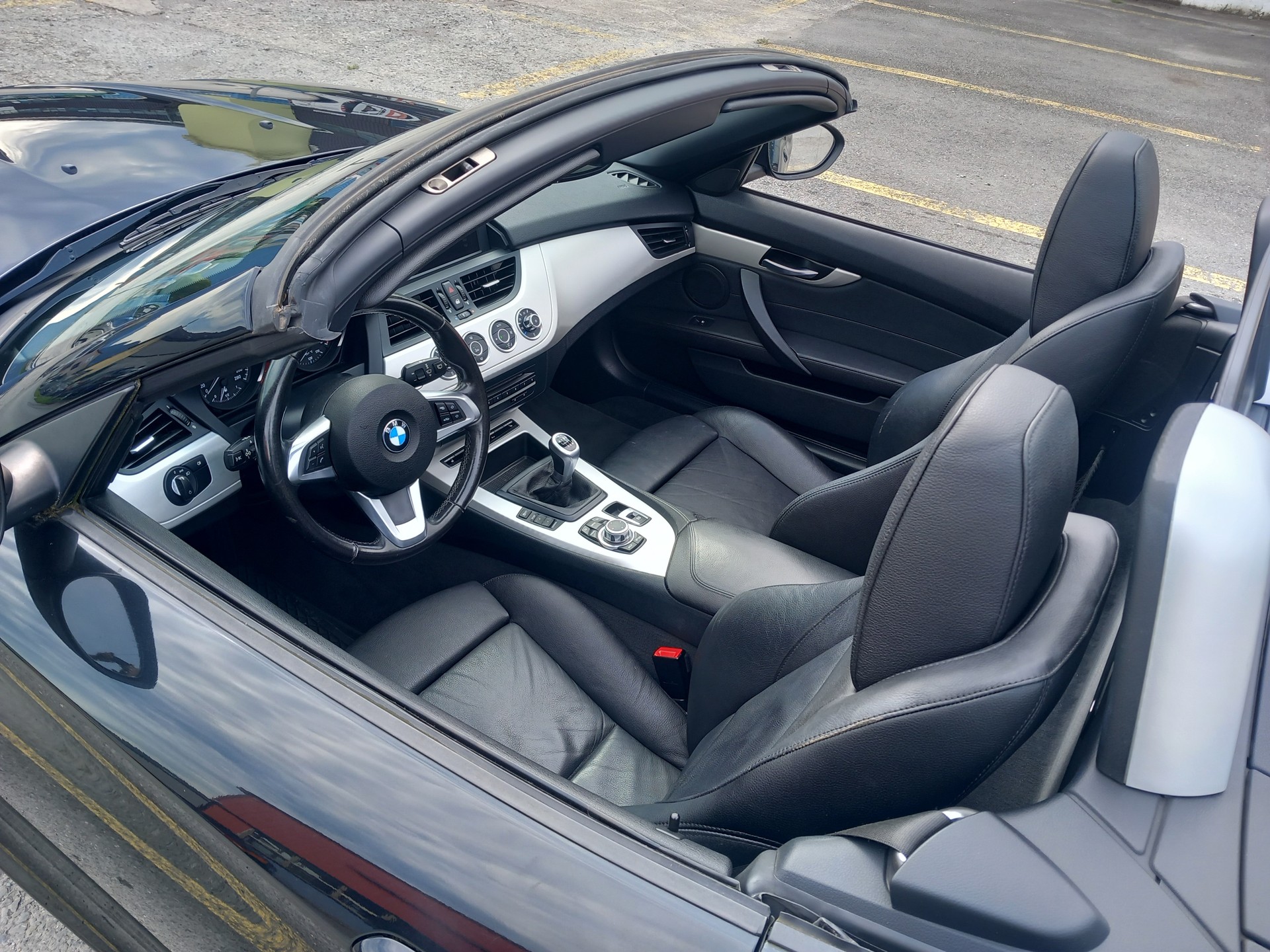 BMW Z4 sDrive23i-image-6