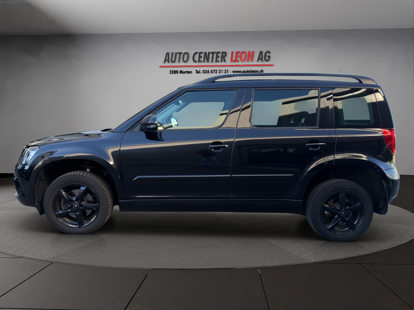 SKODA Yeti 2.0 TDI Ambition 4x4 DSG-showroom-element-2