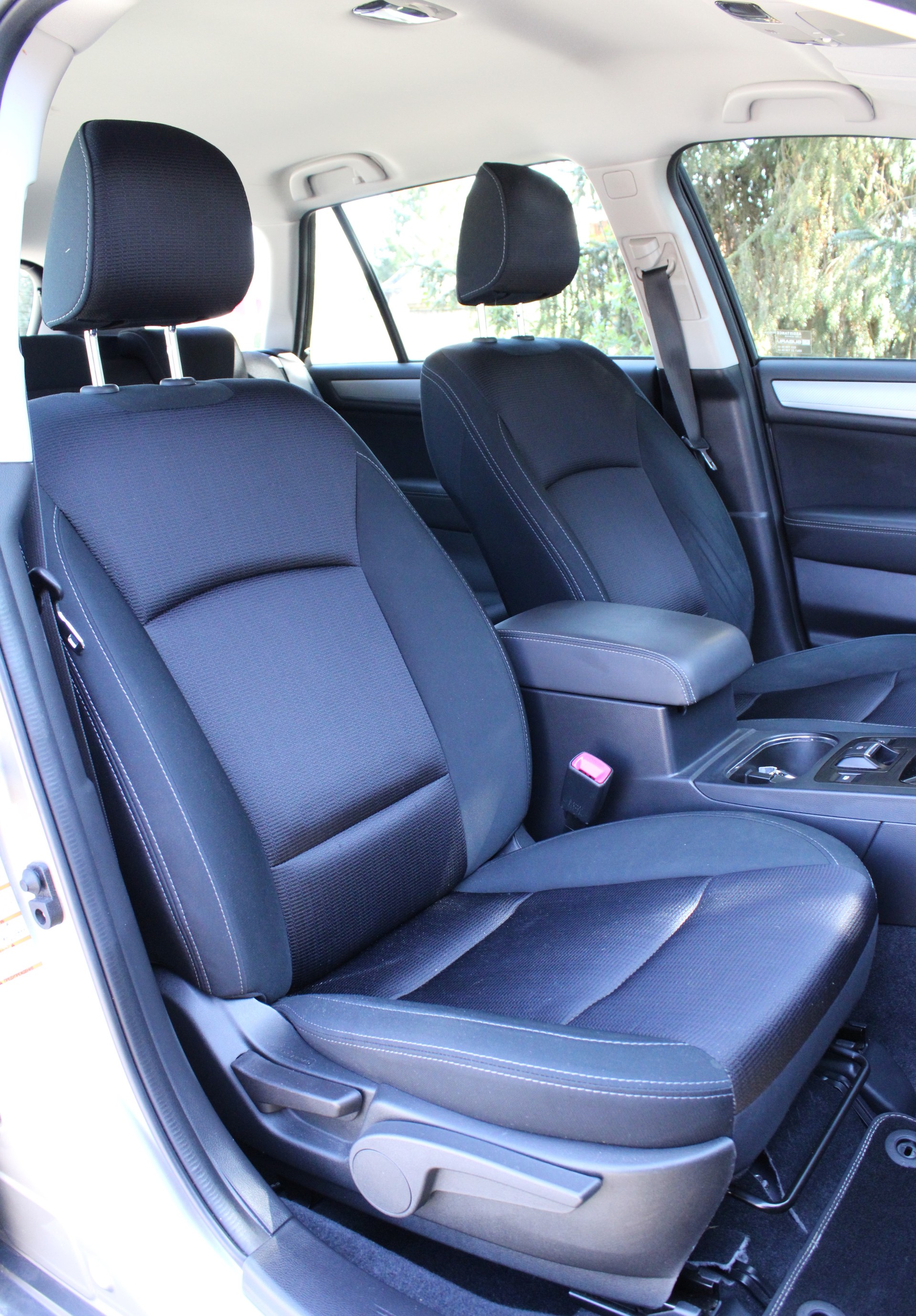 SUBARU Outback 2.5i Swiss AWD Lineartronic-image-13