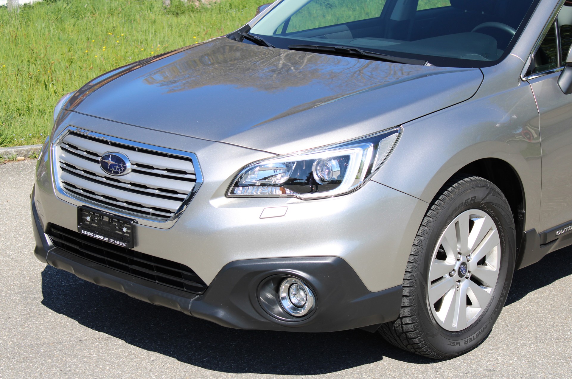SUBARU Outback 2.5i Swiss AWD Lineartronic-image-8
