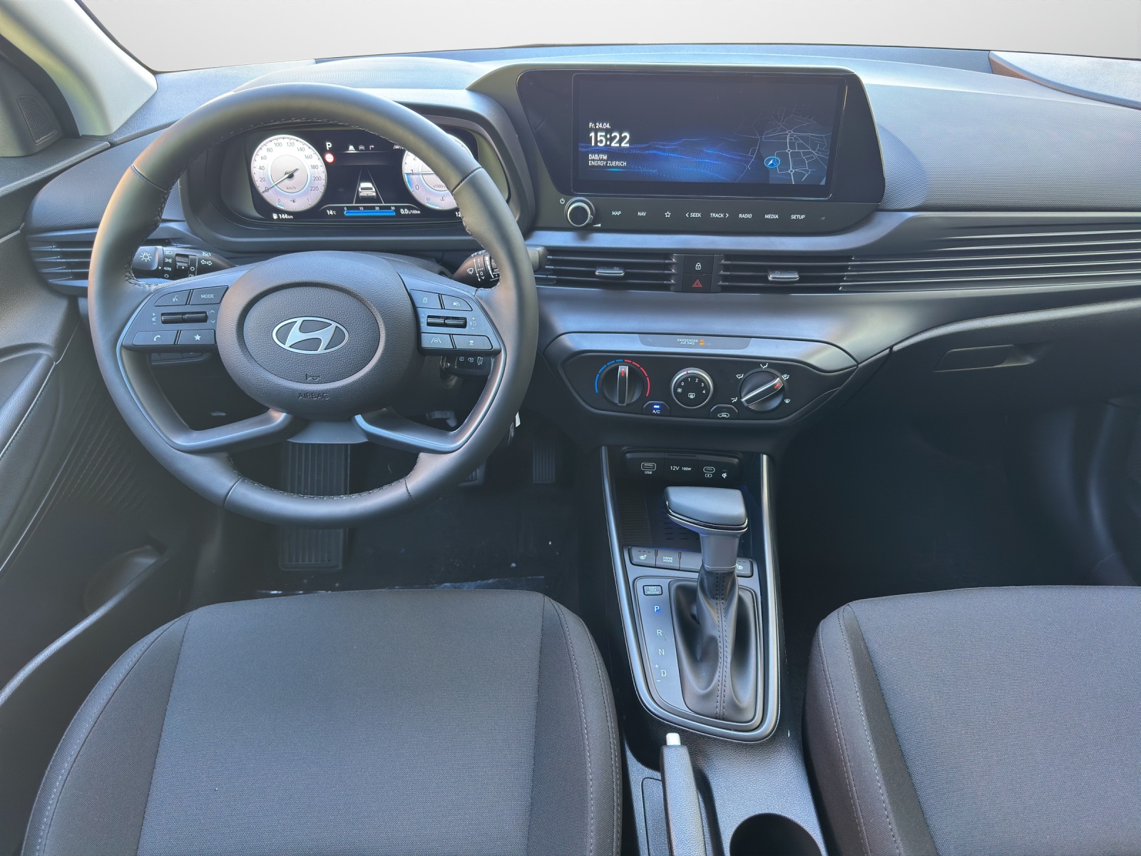 HYUNDAI i20 1.0 T-GDi Amplia-image-5