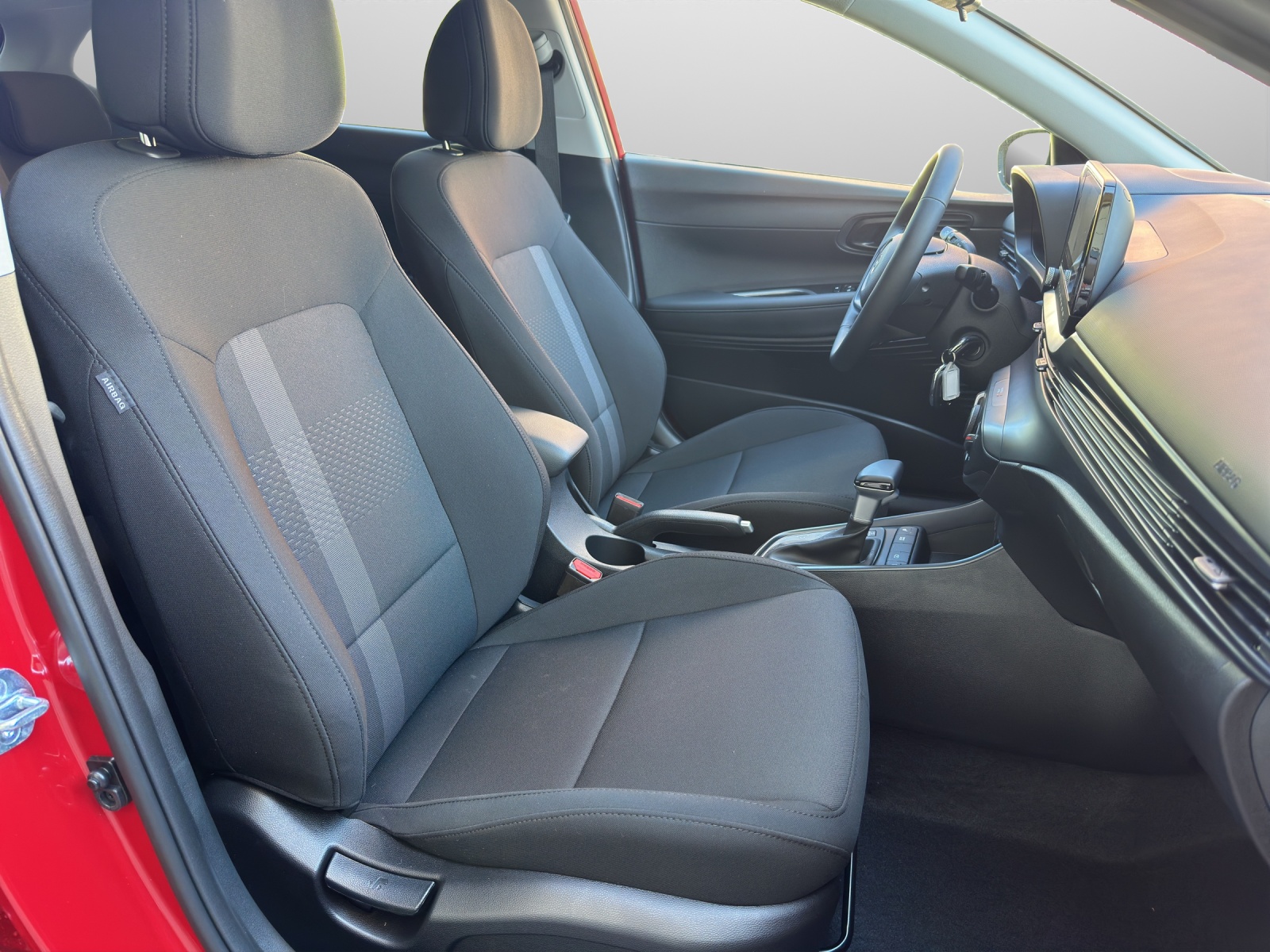 HYUNDAI i20 1.0 T-GDi Amplia-image-11