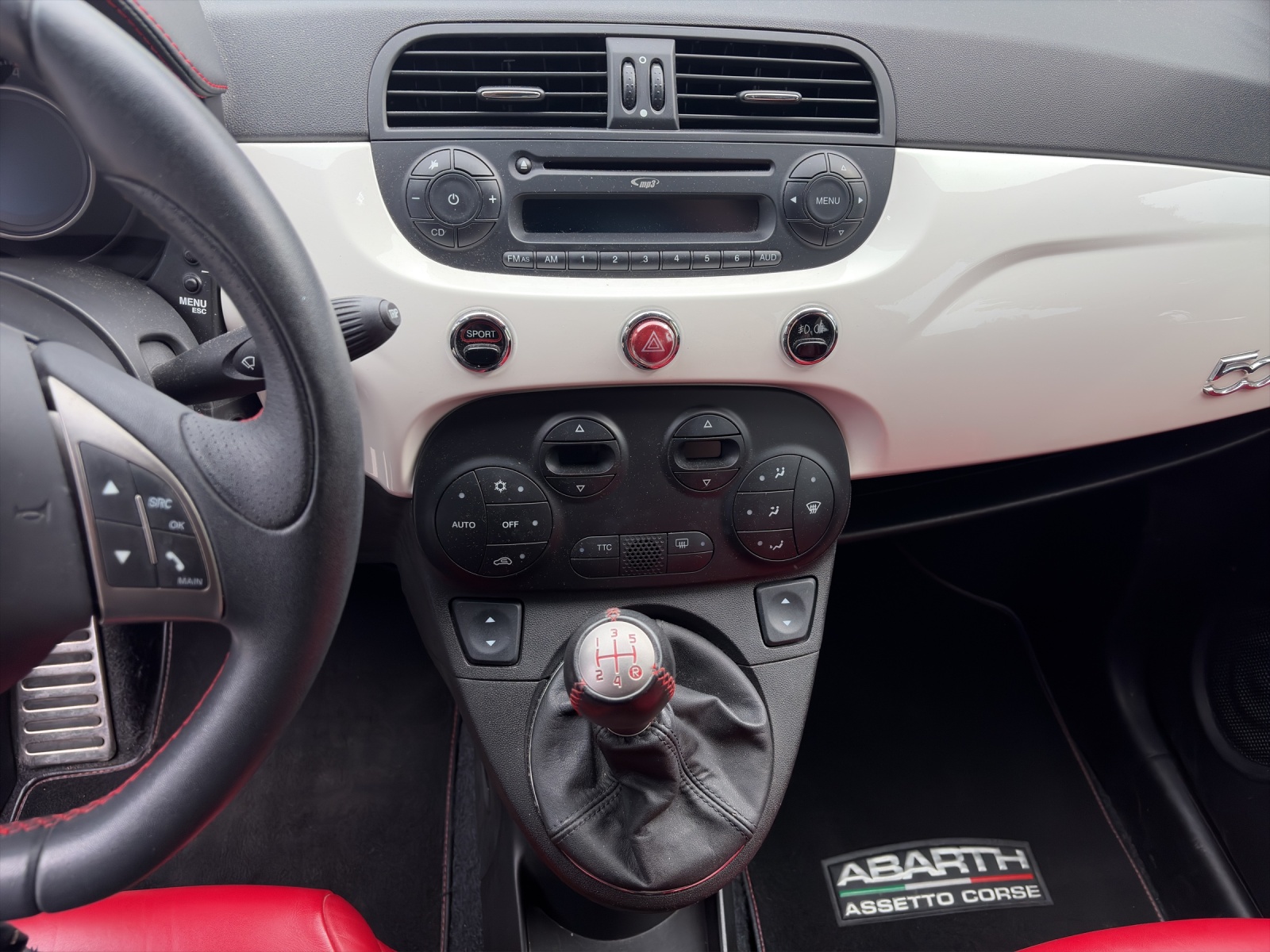 FIAT 500 Abarth 1.4 T-Jet 135-image-10
