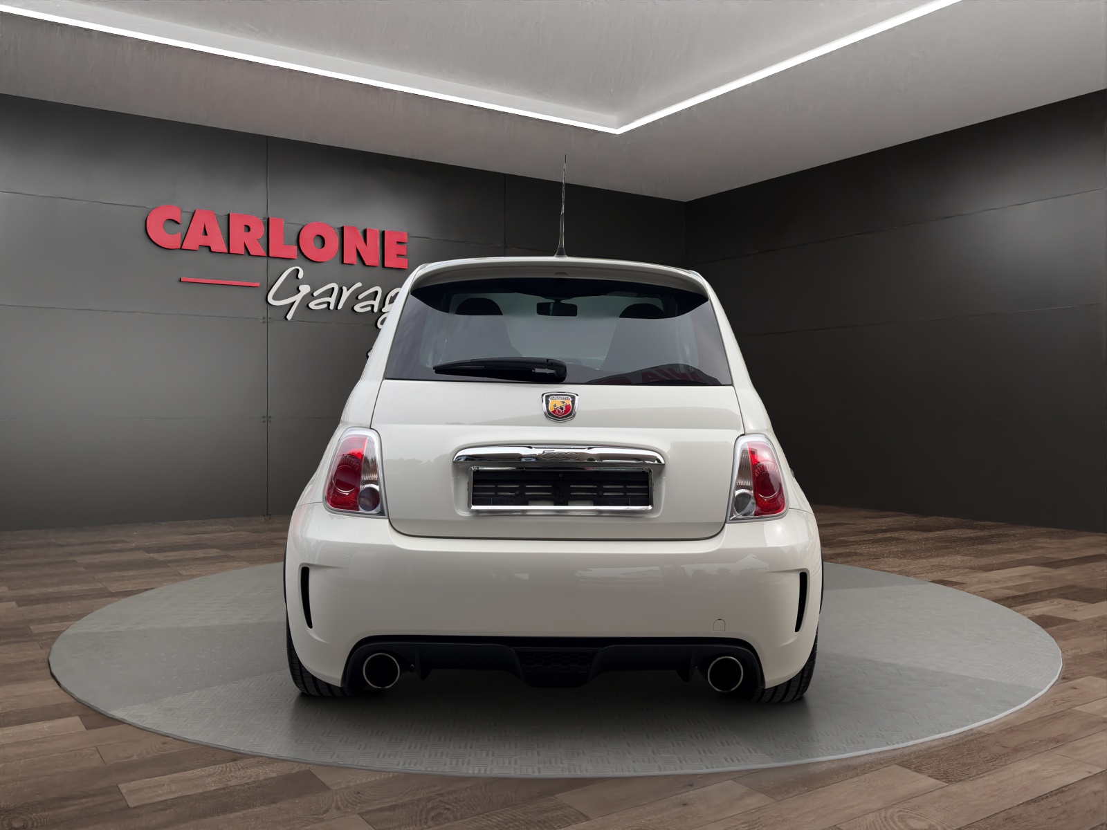 FIAT 500 Abarth 1.4 T-Jet 135-showroom-element-3