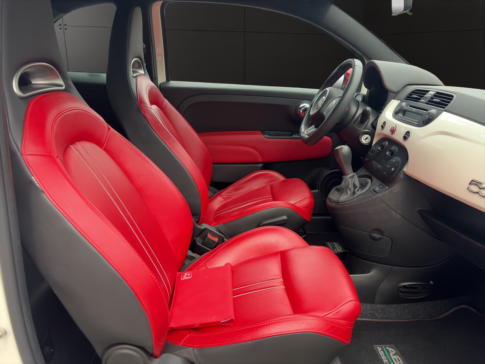 FIAT 500 Abarth 1.4 T-Jet 135-image-14
