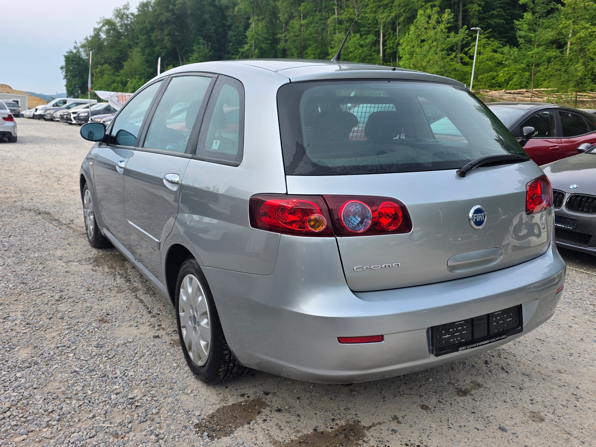 FIAT Croma 1.9 16V JTD Dynamic *** AUTOMAT / Frisch ab MFK / Frisch ab grossen Service / Gratis Lieferung ***-showroom-element-2
