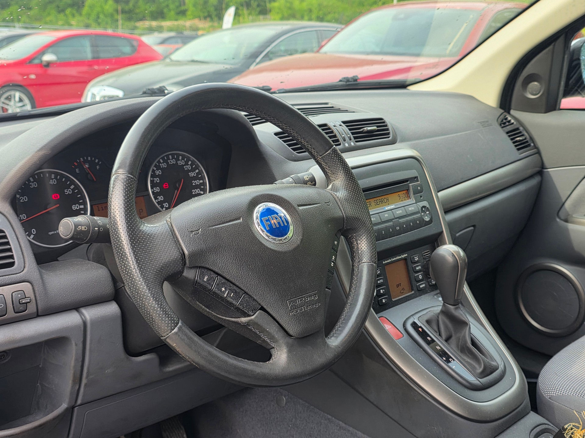 FIAT Croma 1.9 16V JTD Dynamic *** AUTOMAT / Frisch ab MFK / Frisch ab grossen Service / Gratis Lieferung ***-image-9