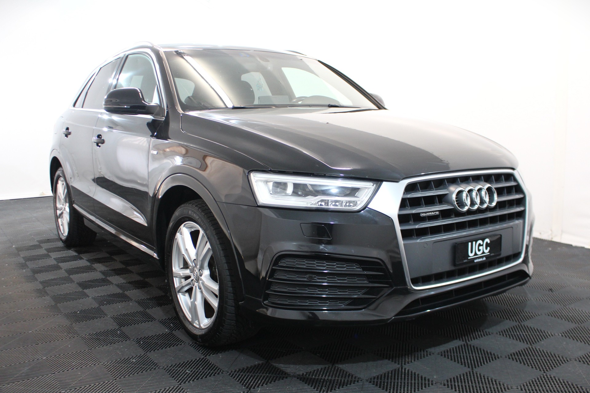 AUDI Q3 2.0 TDI 150 Sport qu. S-Tr.