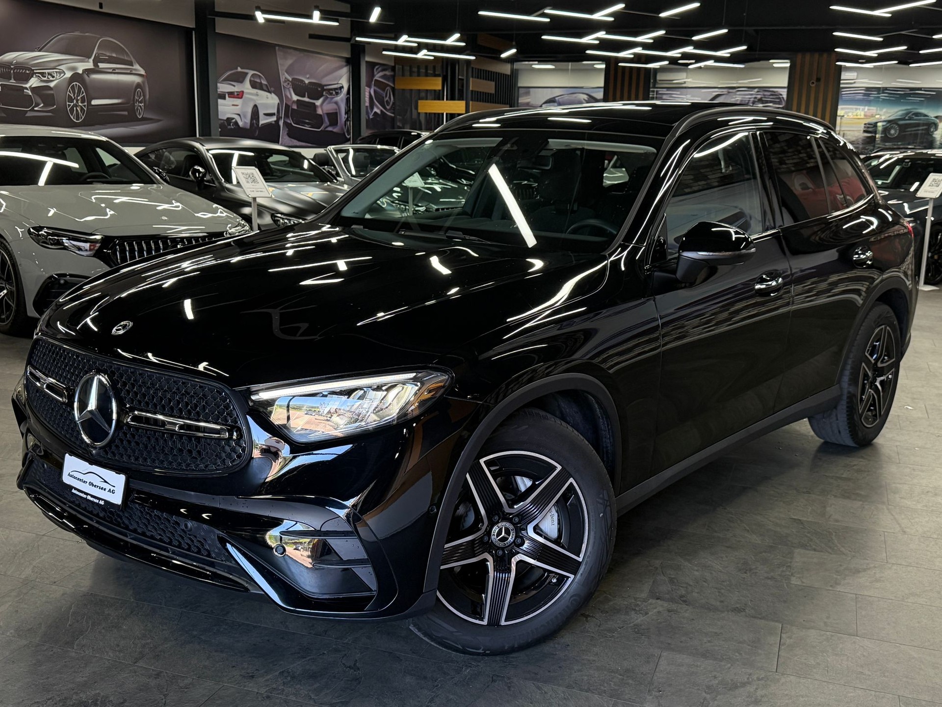 MERCEDES-BENZ GLC 200 4Matic AMG Line 9G-Tronic
