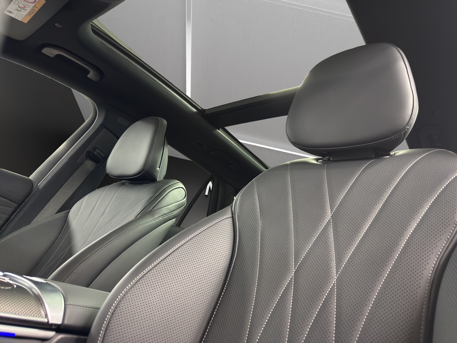 MERCEDES-BENZ GLC 300 de 4Matic EQ Star-image-13