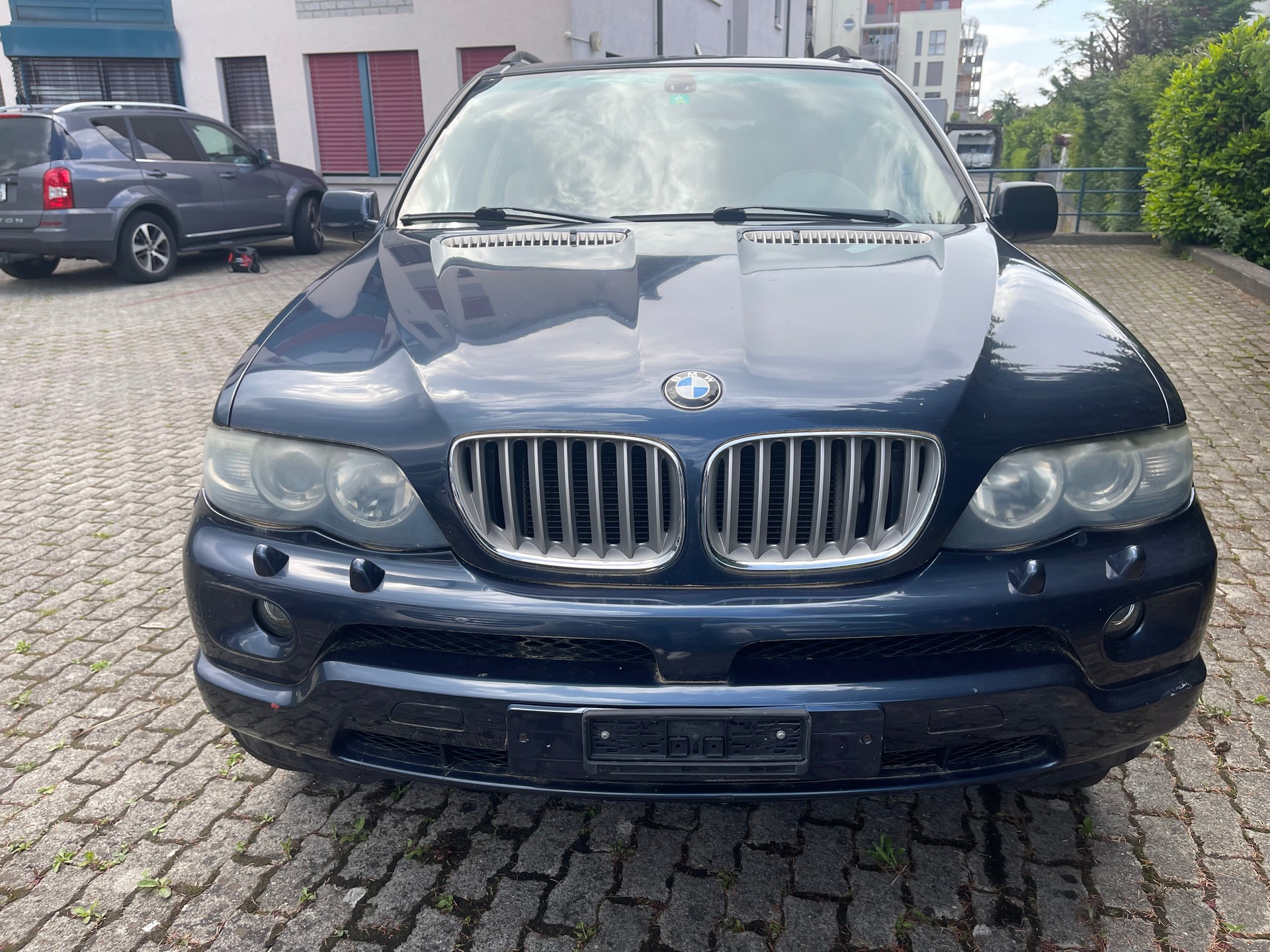 BMW X5 4.4i