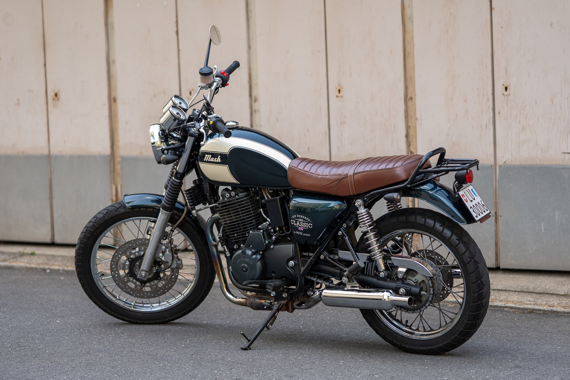 MASH 650 Six Hundred Classic-image-2