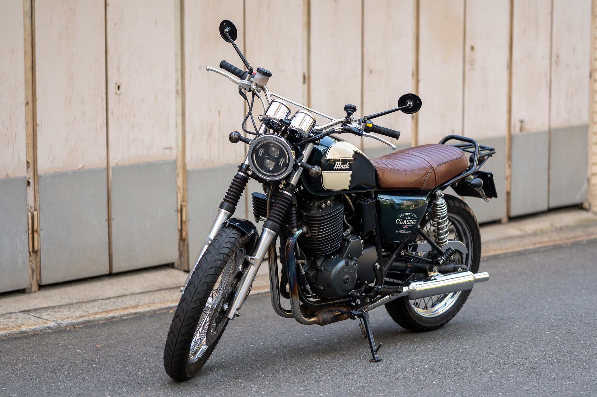 MASH 650 Six Hundred Classic-image-1