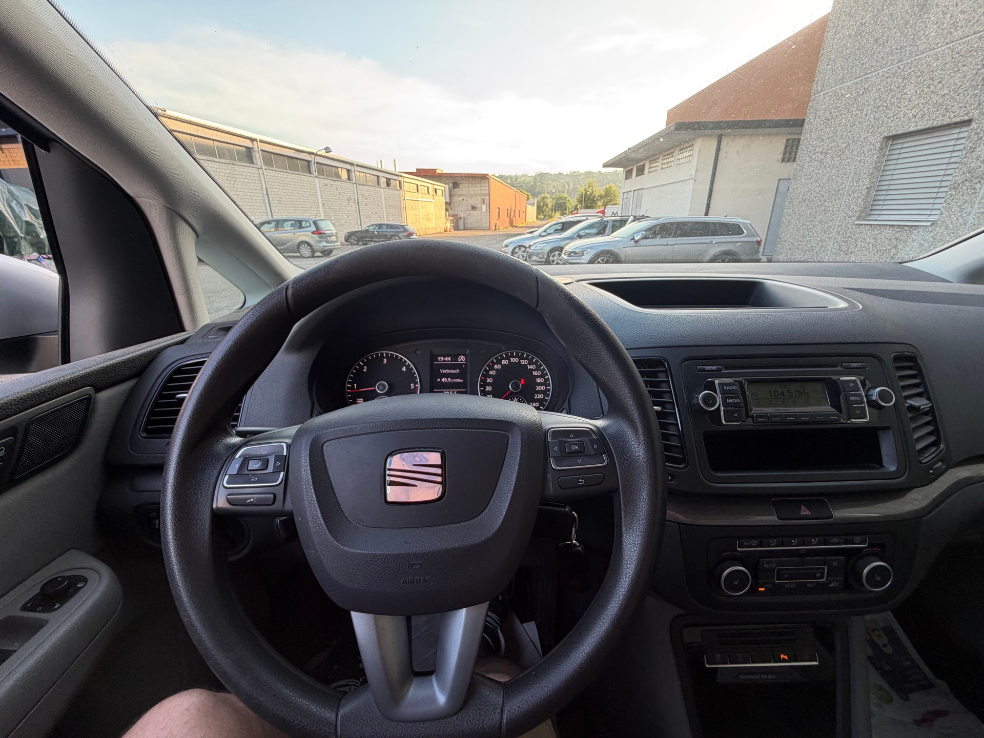 SEAT Alhambra 2.0 TDI E_Ecomotive Style-image-10