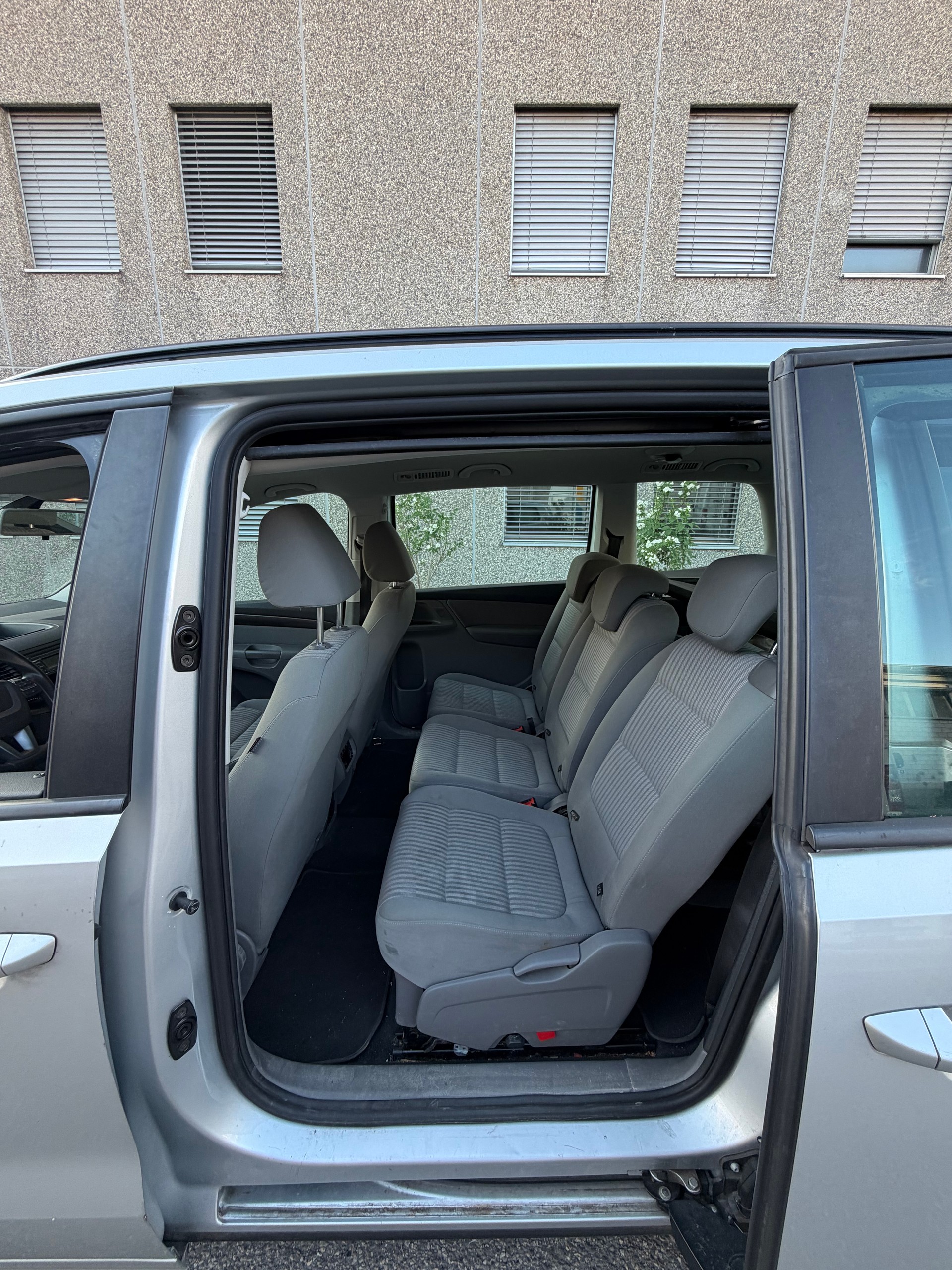 SEAT Alhambra 2.0 TDI E_Ecomotive Style-image-6