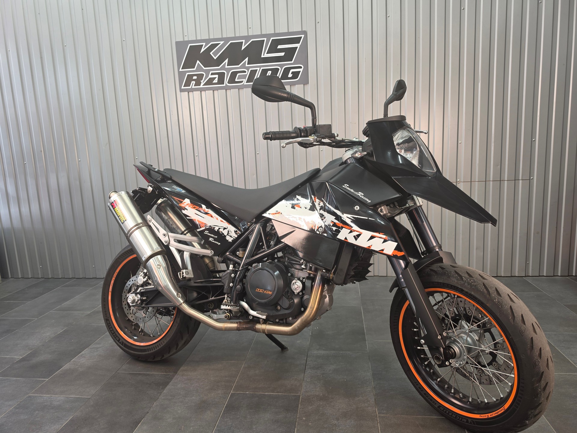 KTM 690 SM-image-0