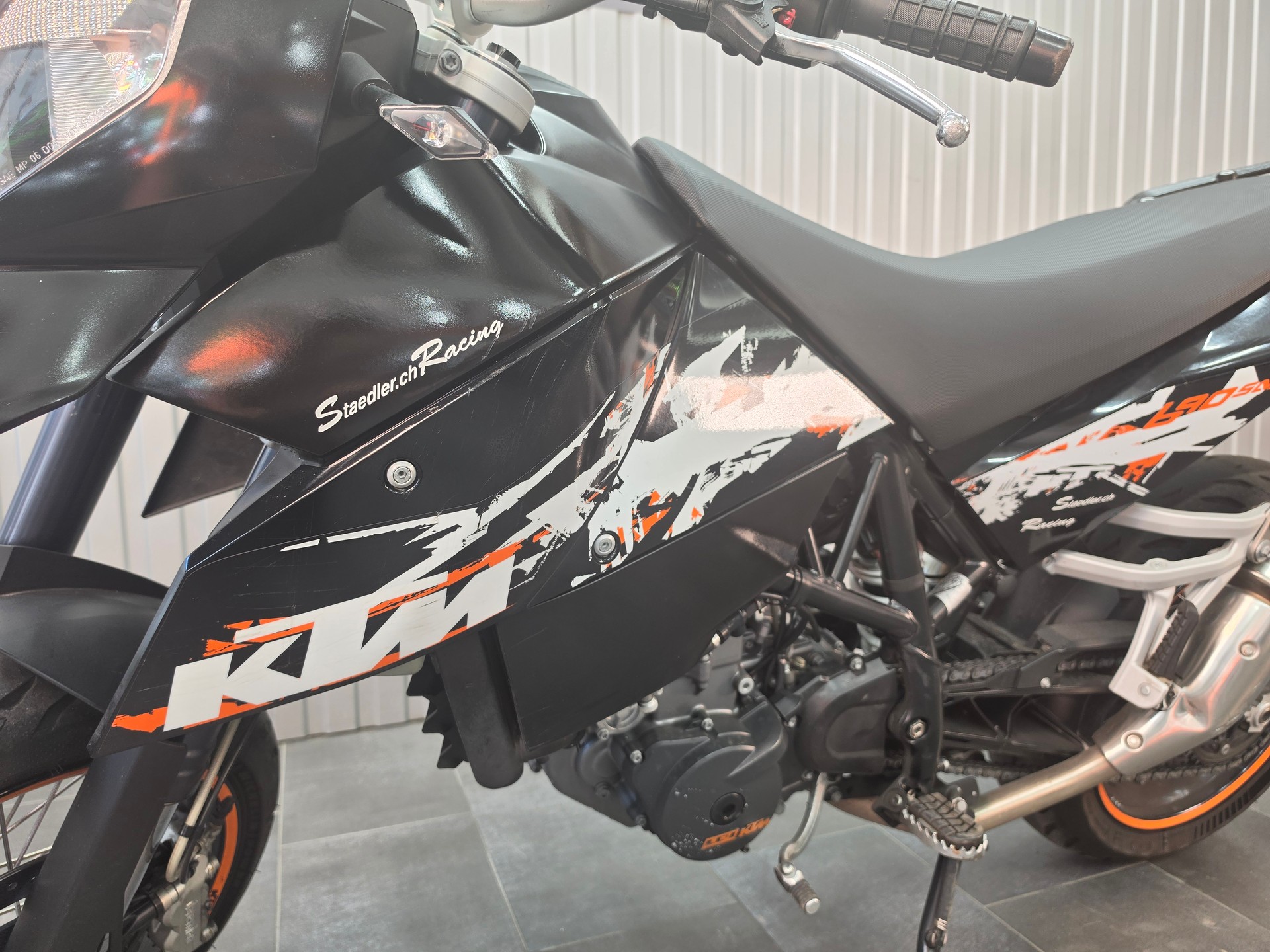 KTM 690 SM-image-5