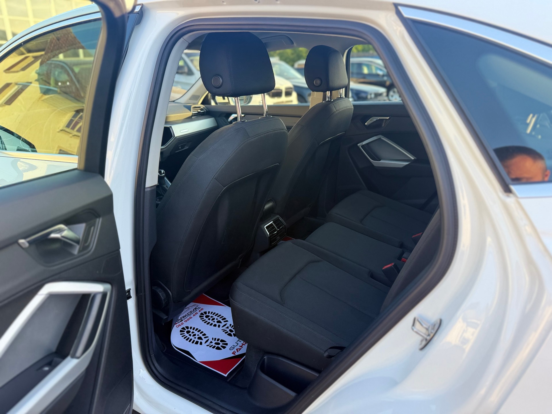 AUDI Q3 Sportback 35 TFSI S line Attraction S-tronic-image-5
