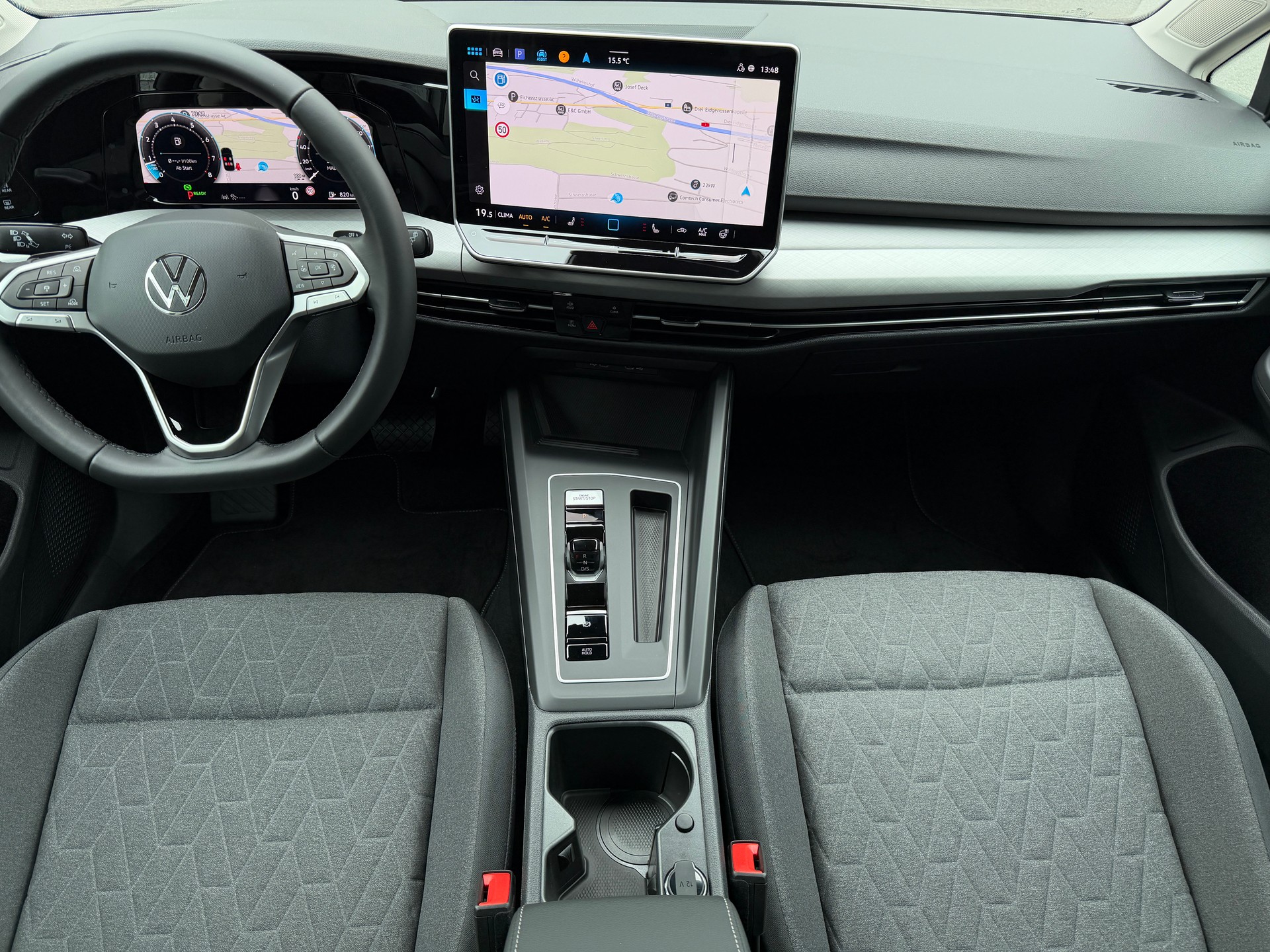 VW Golf 1.5 e TSI mHEV United DSG-image-8