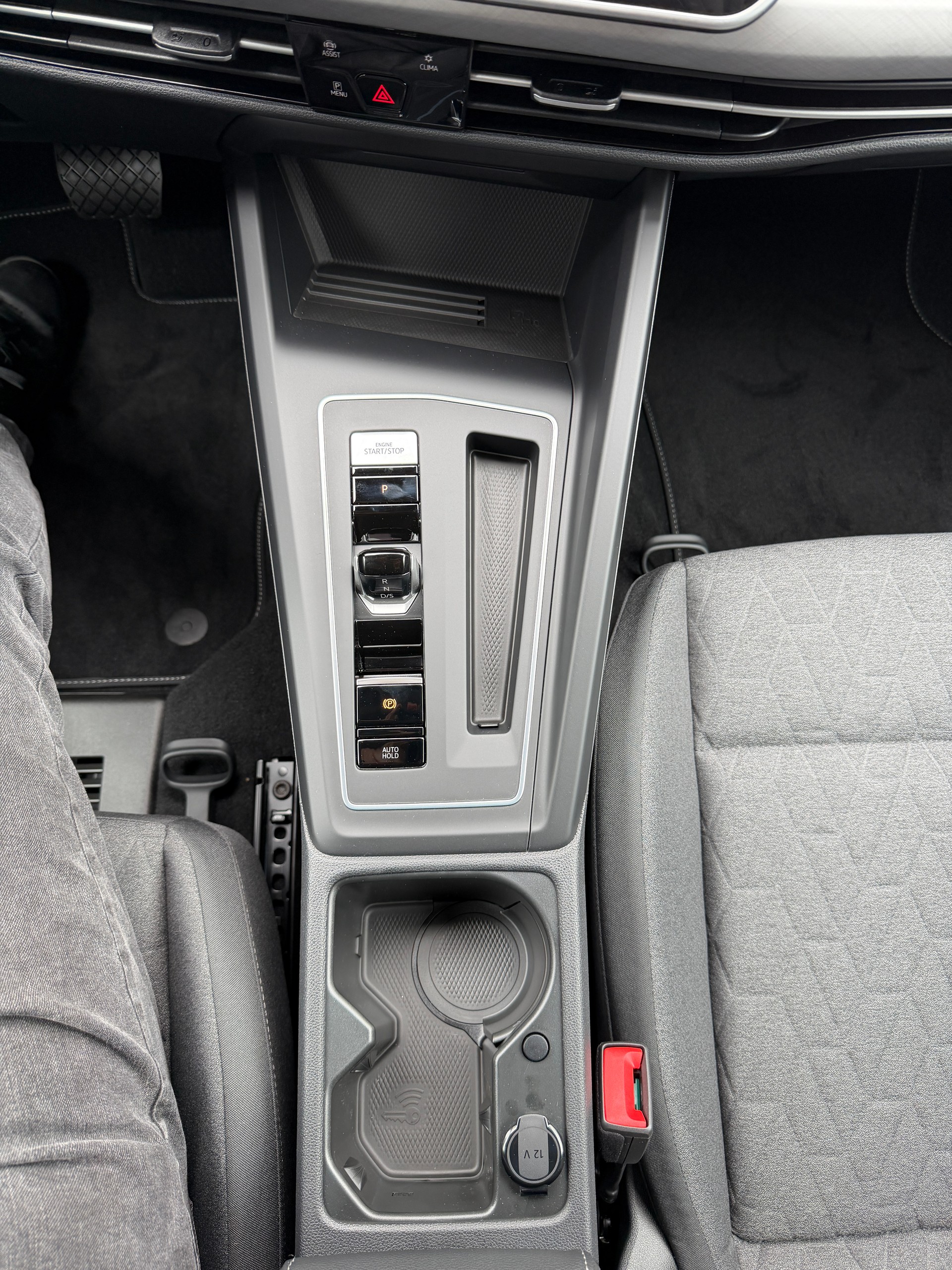 VW Golf 1.5 e TSI mHEV United DSG-image-19