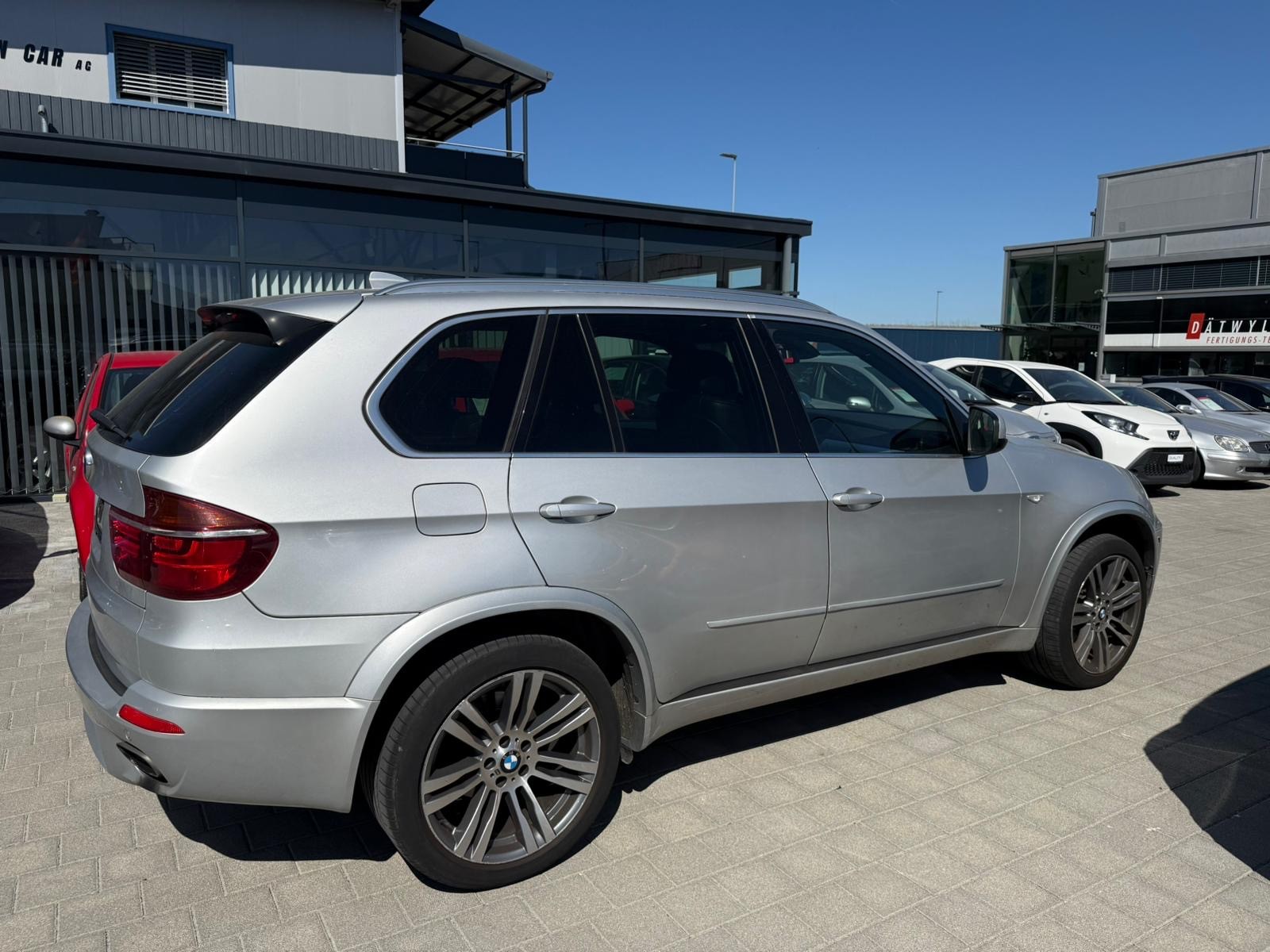 BMW X5 xDrive 40d Steptronic-showroom-element-3