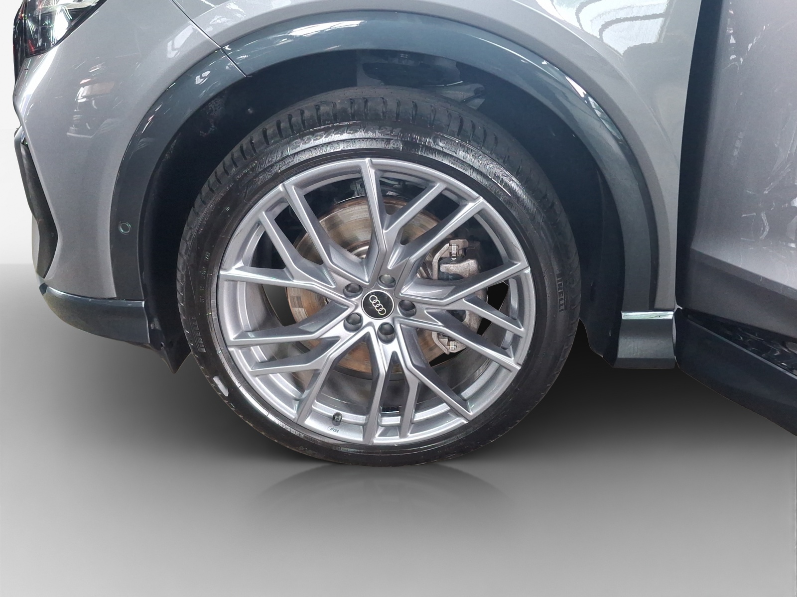 AUDI Q4 e-tron 50 quattro-image-14