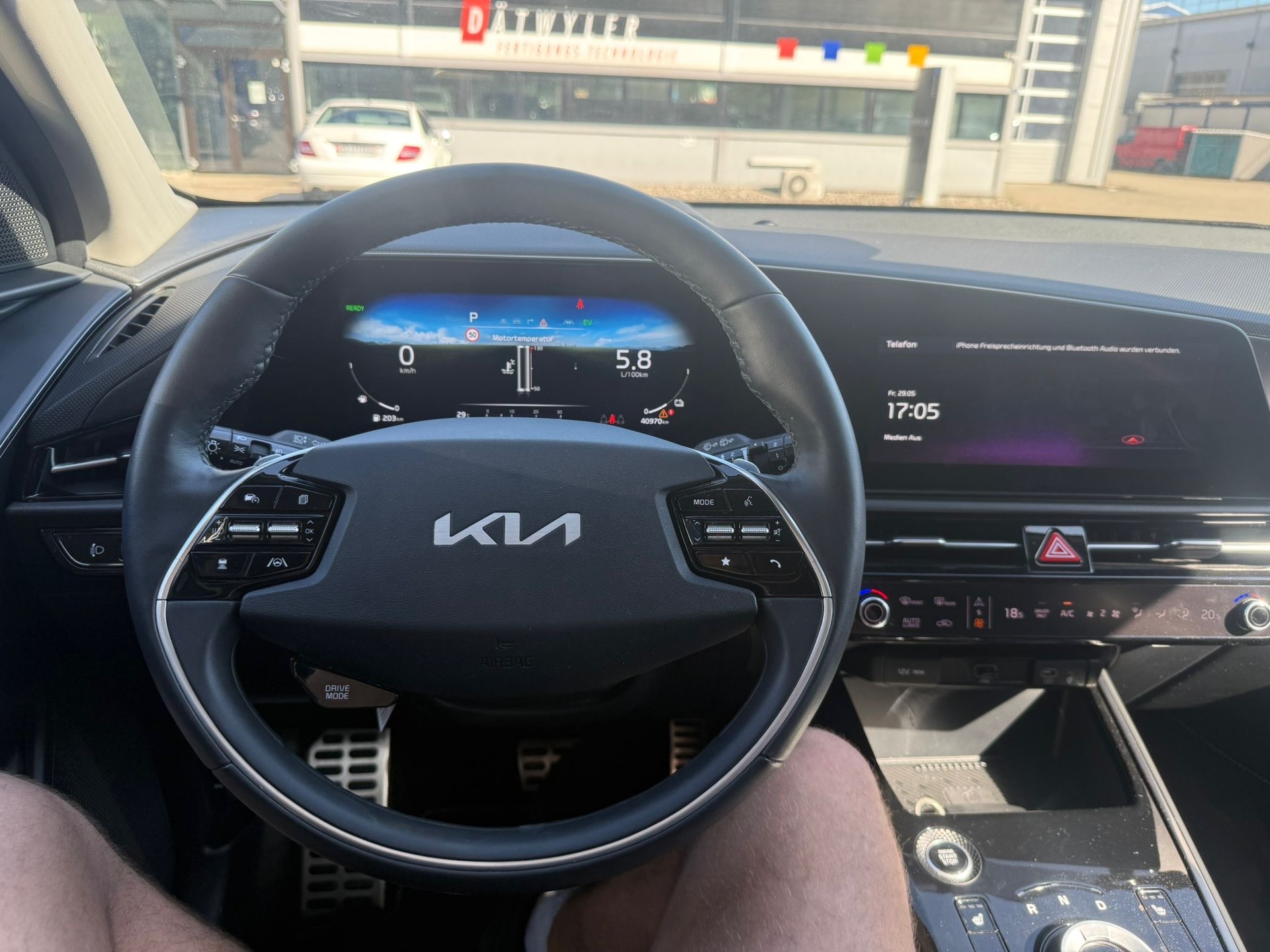 KIA Niro 1.6GDi Hybrid DCT Style-image-20