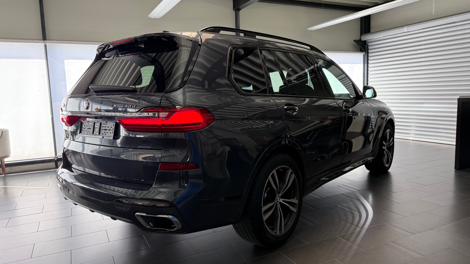 BMW X7 40d xDrive-image-19