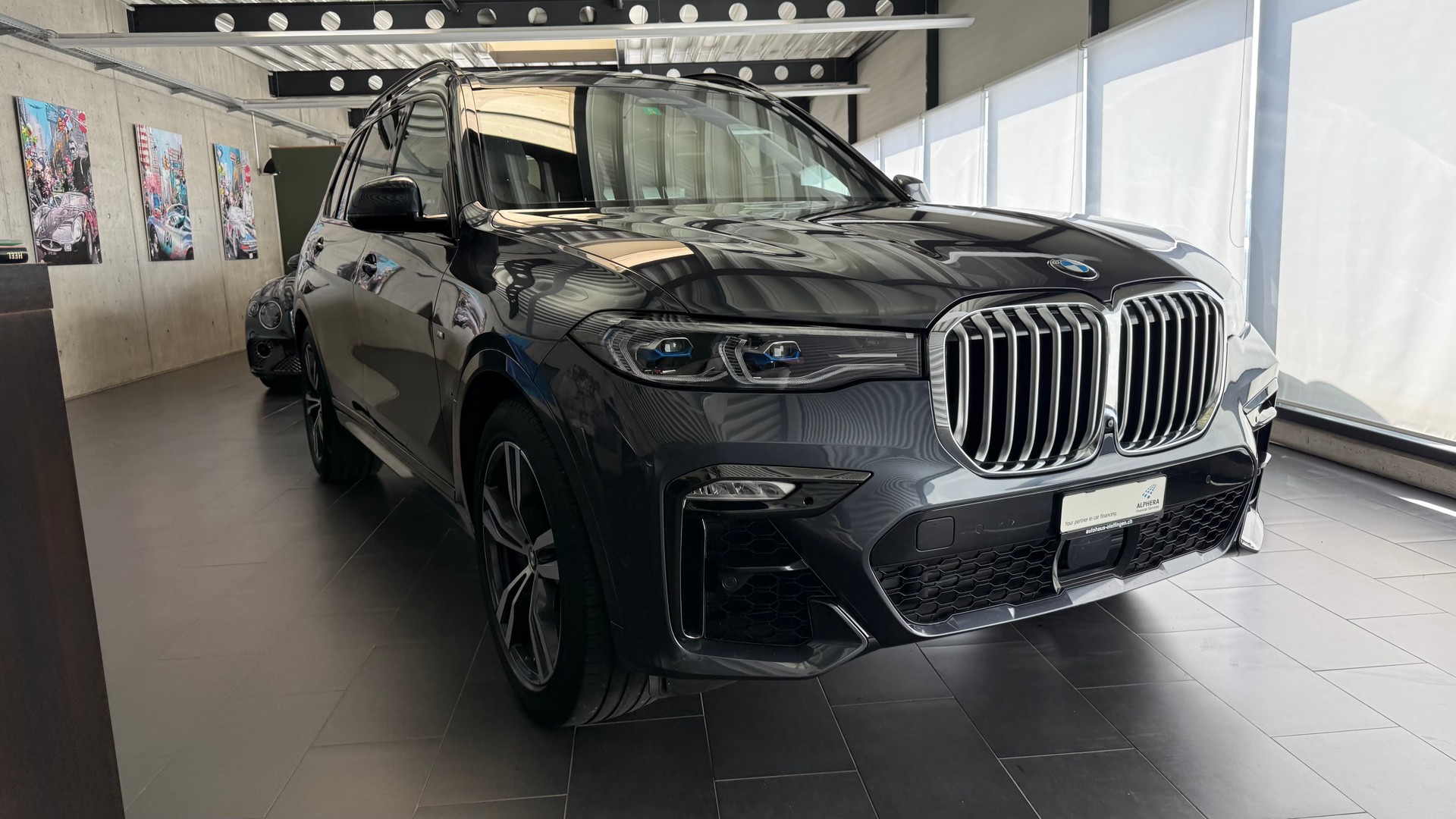 BMW X7 40d xDrive-showroom-element-1