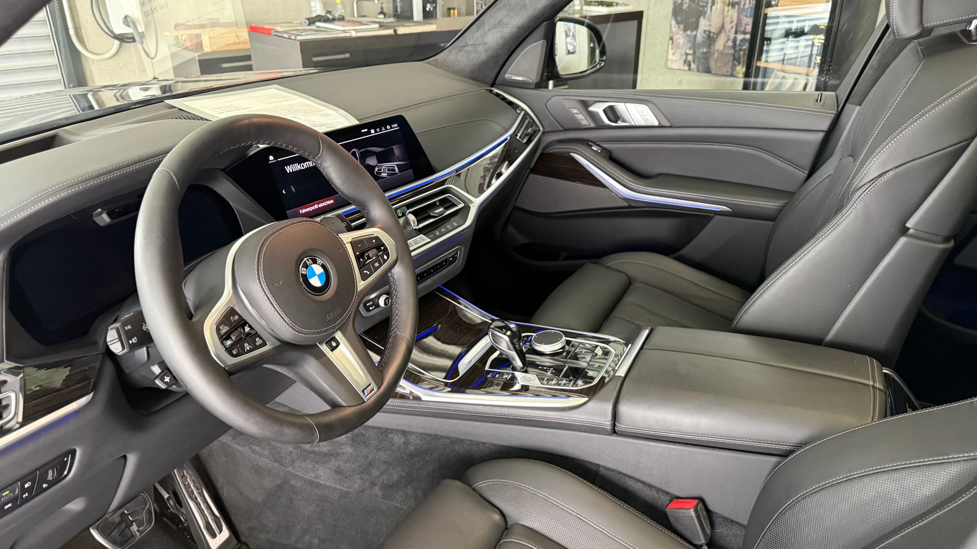 BMW X7 40d xDrive-image-10