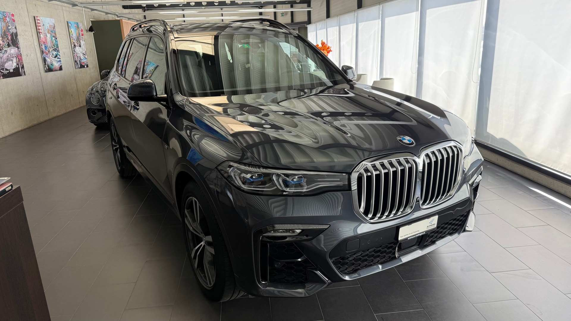 BMW X7 40d xDrive-showroom-element-2