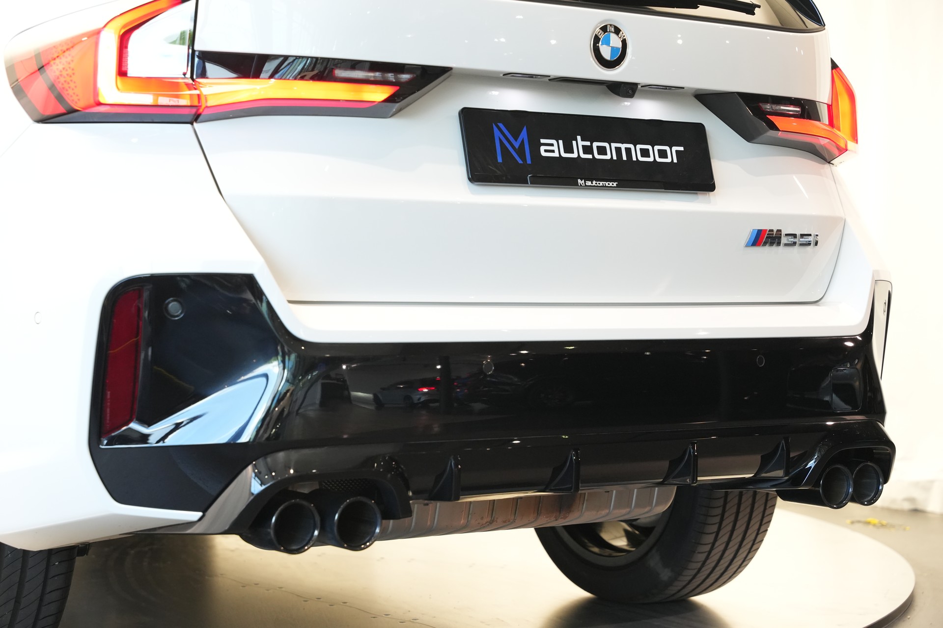 BMW X1 xDrive M35i *LED* *Komfortzugang*-image-39
