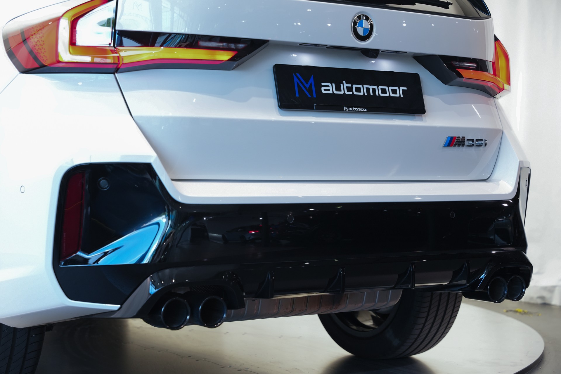 BMW X1 xDrive M35i *LED* *Komfortzugang*-image-42