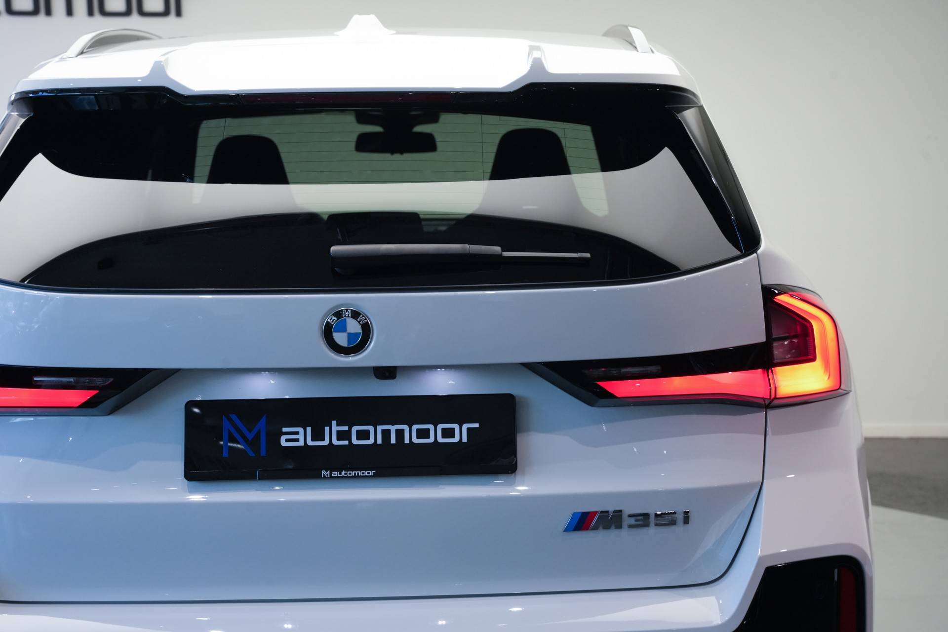 BMW X1 xDrive M35i *LED* *Komfortzugang*-image-40
