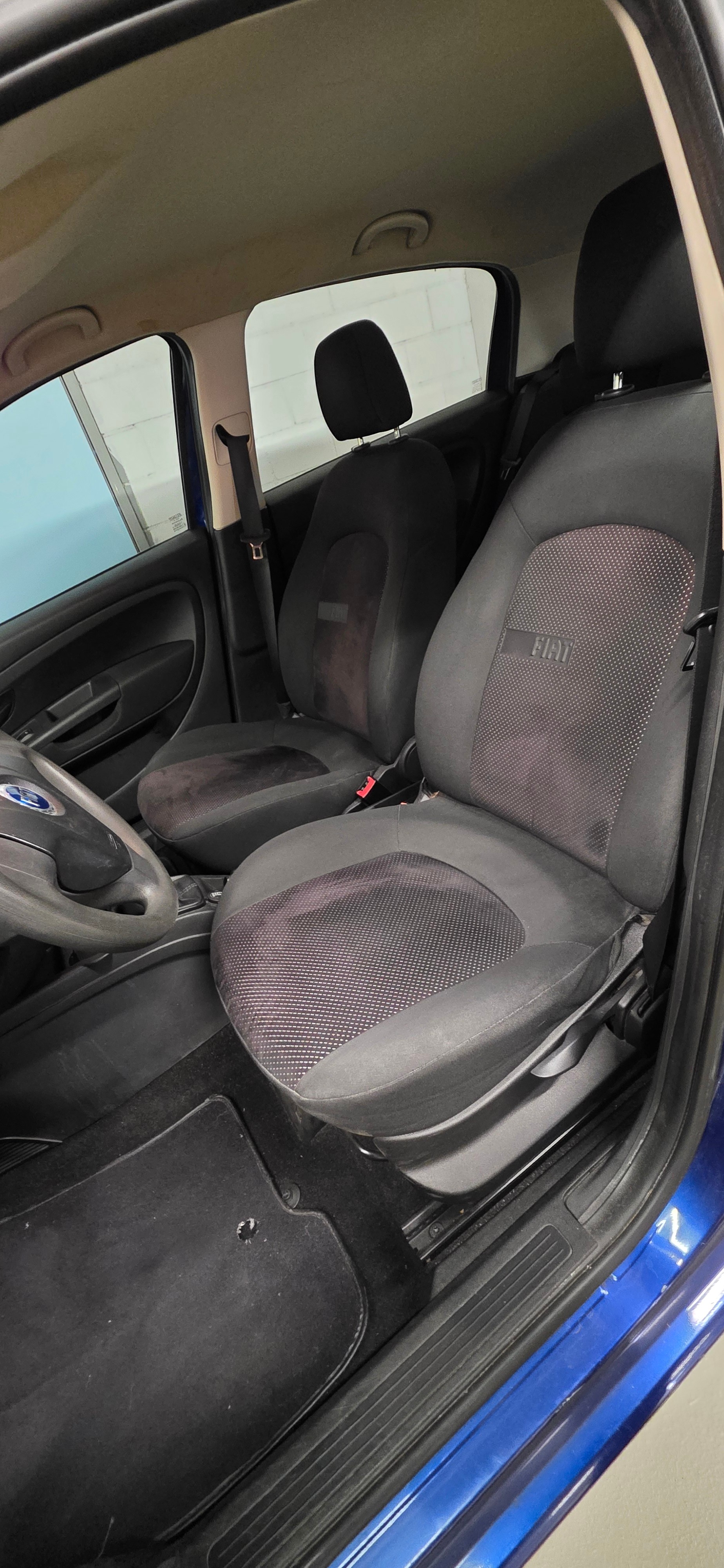FIAT Punto 1.4 Dynamic-image-9
