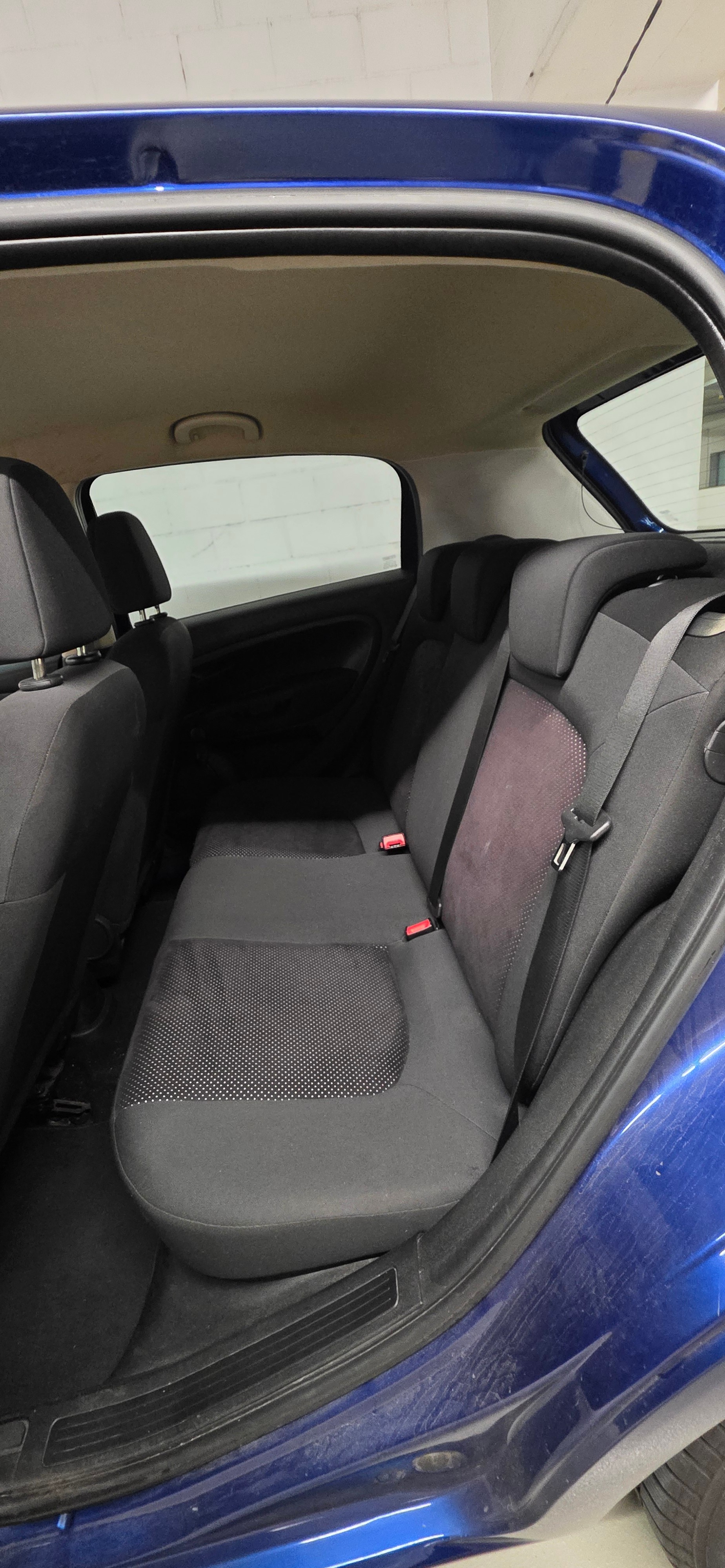 FIAT Punto 1.4 Dynamic-image-10