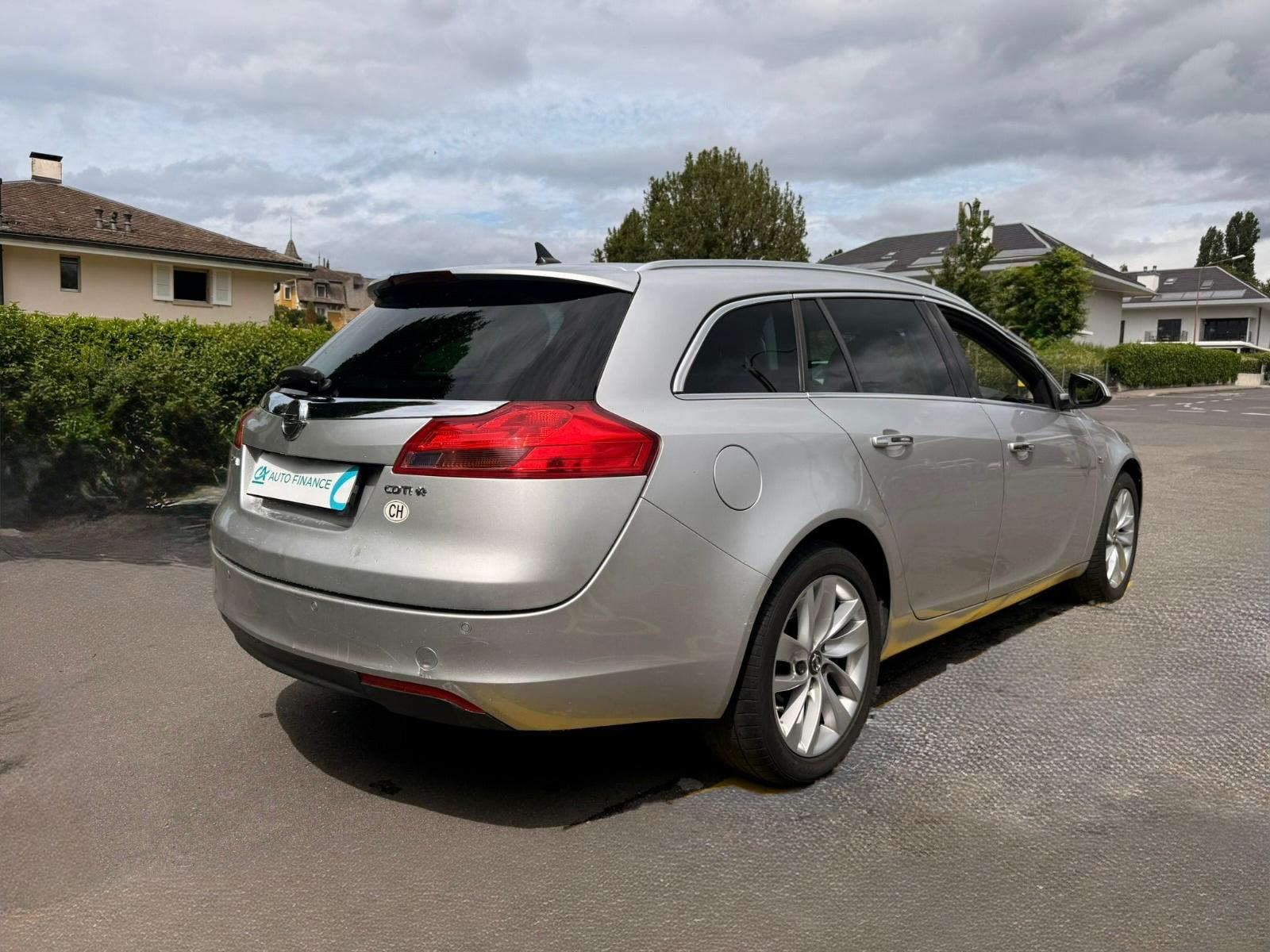 OPEL Insignia Sports Tourer 1.6 Turbo Cosmo-image-5