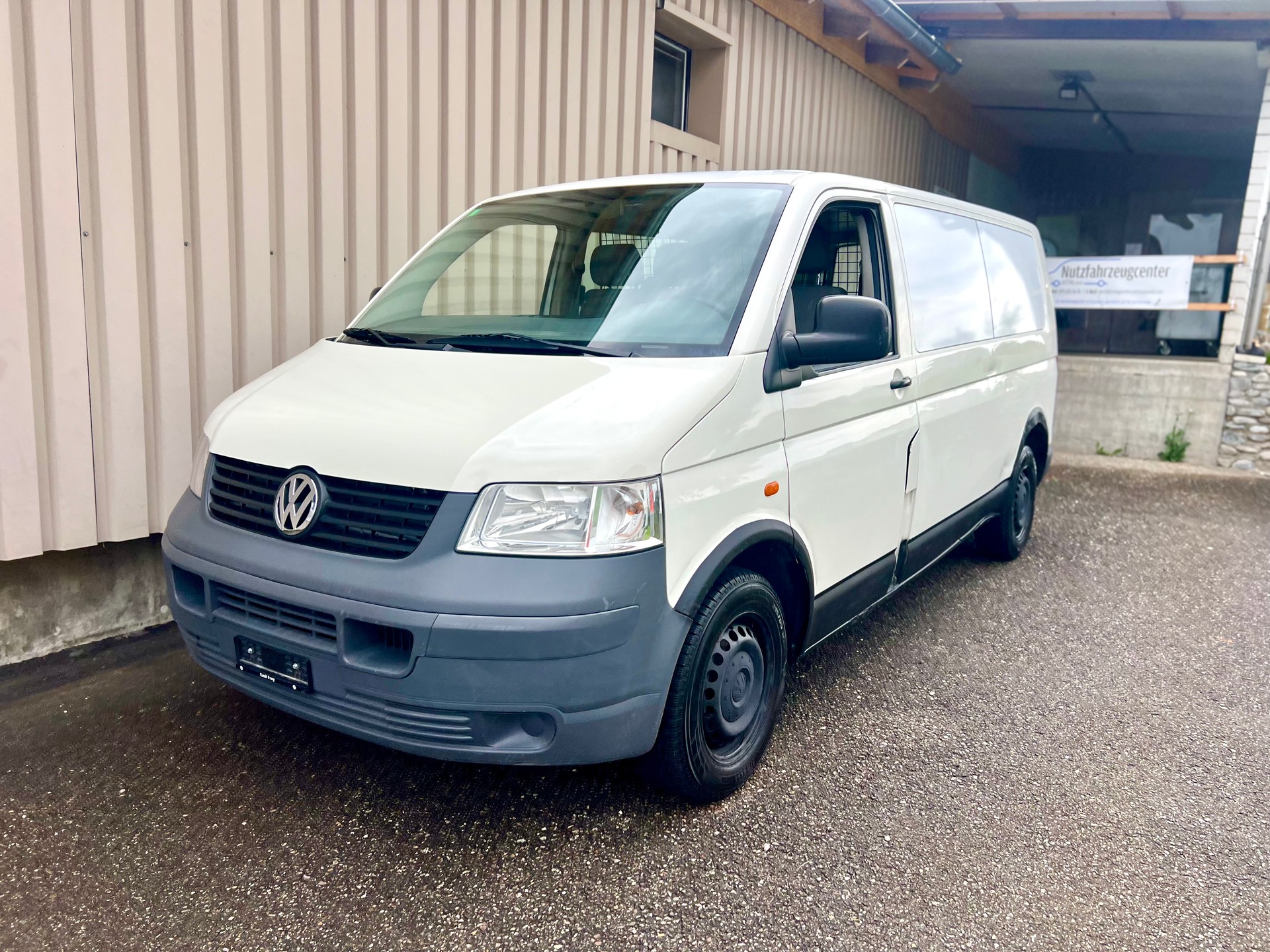 VW T5 2.5 TDI PD 4MOTION 4x4 langer Radstand-image-1