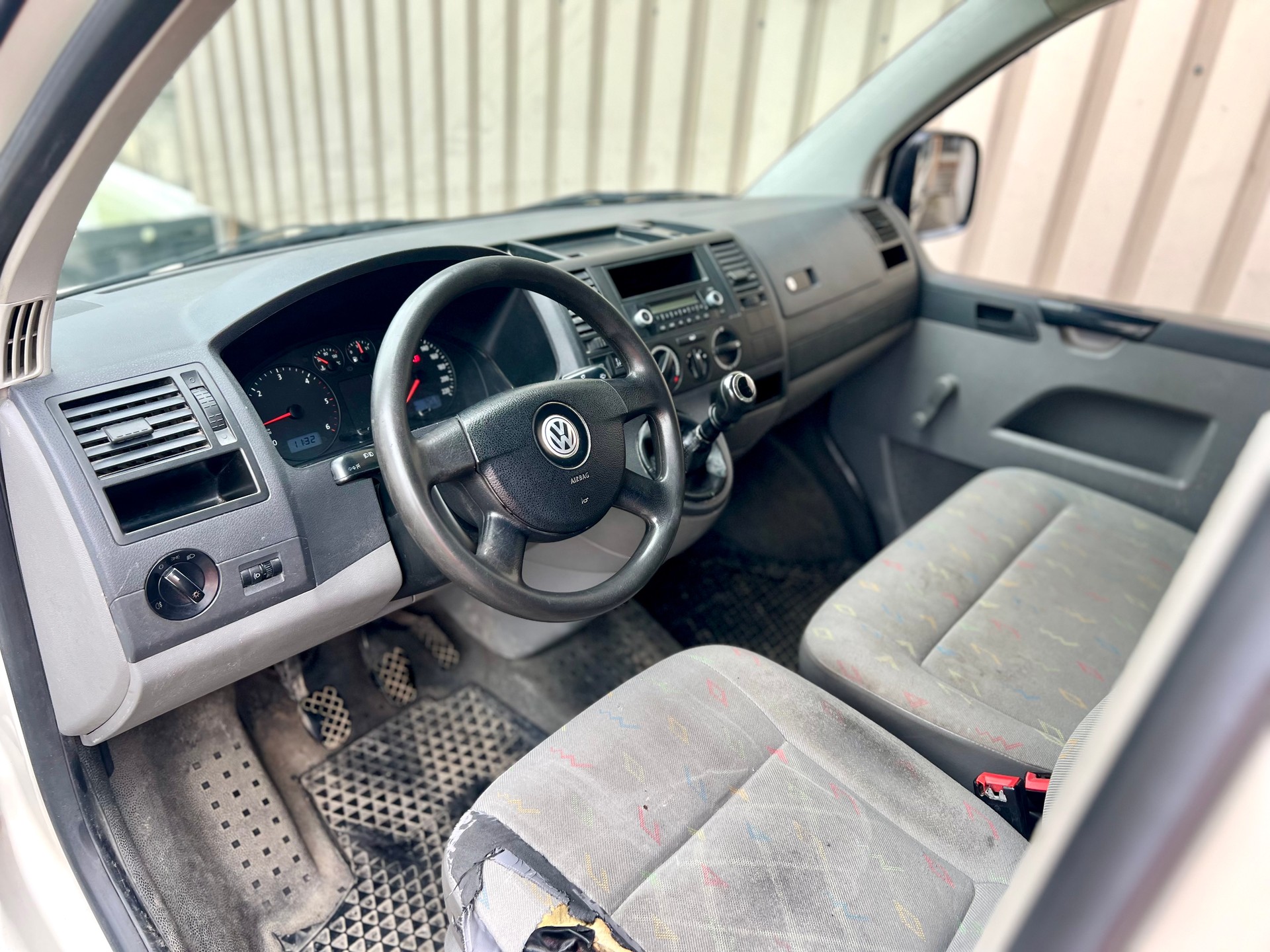 VW T5 2.5 TDI PD 4MOTION 4x4 langer Radstand-image-9