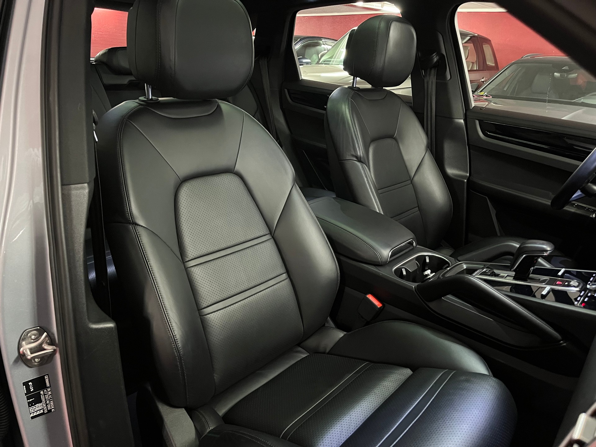 PORSCHE Cayenne E-Hybrid-image-15