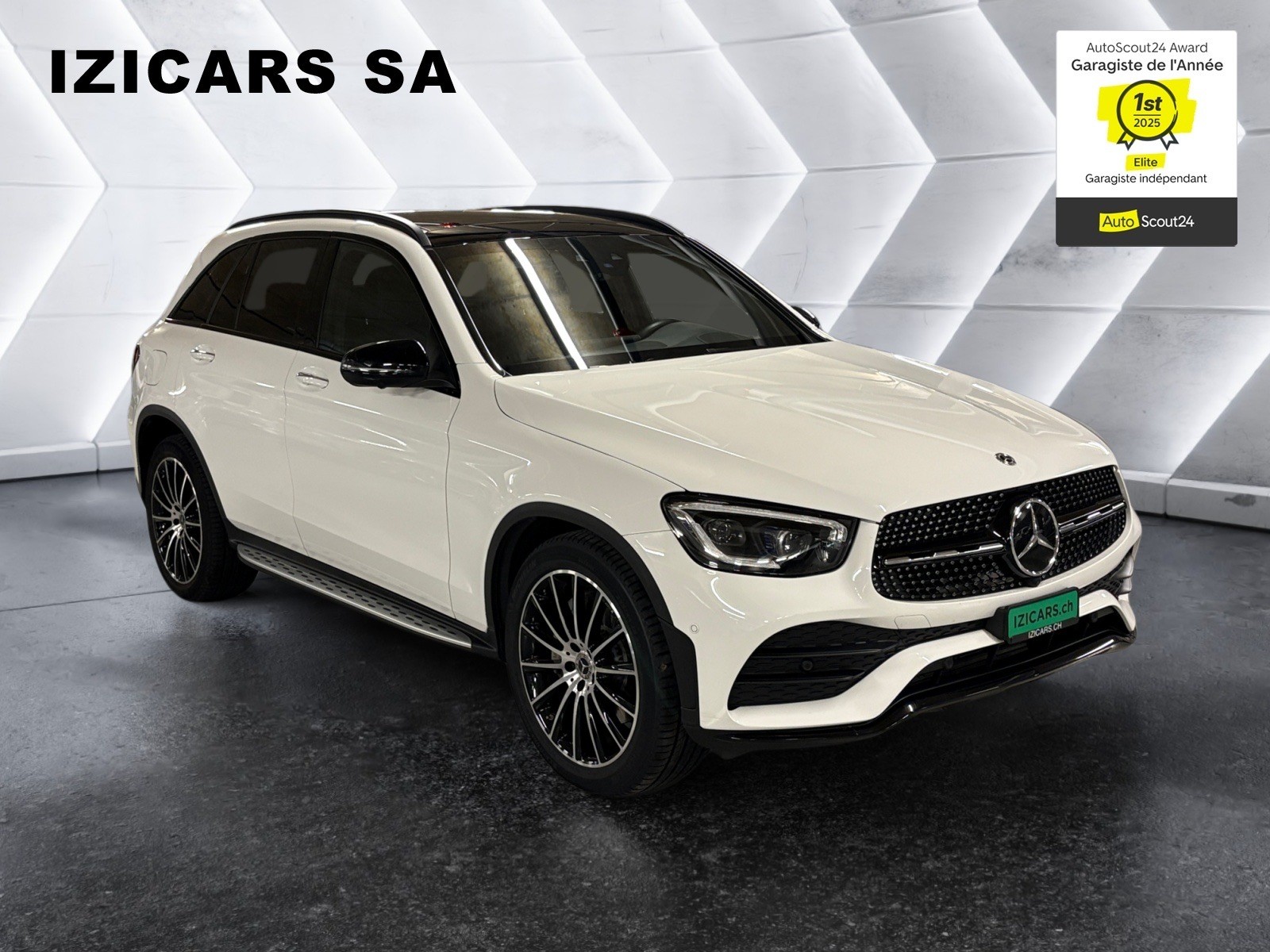 MERCEDES-BENZ GLC 200 AMG Line 4Matic 9G-Tronic-showroom-element-3