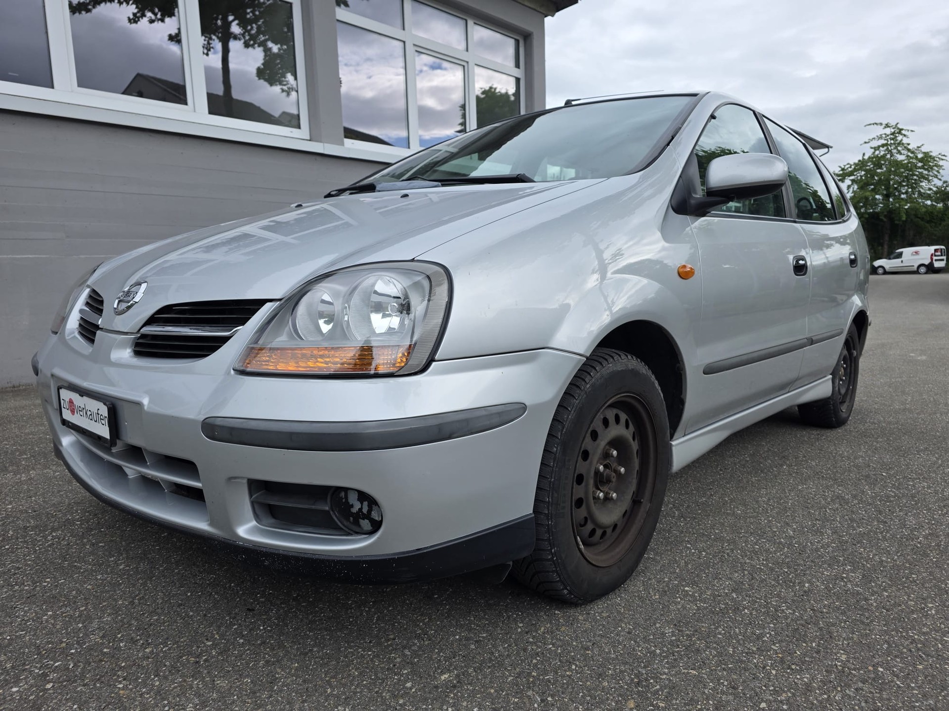 NISSAN Almera Tino 1.8 16V tekna