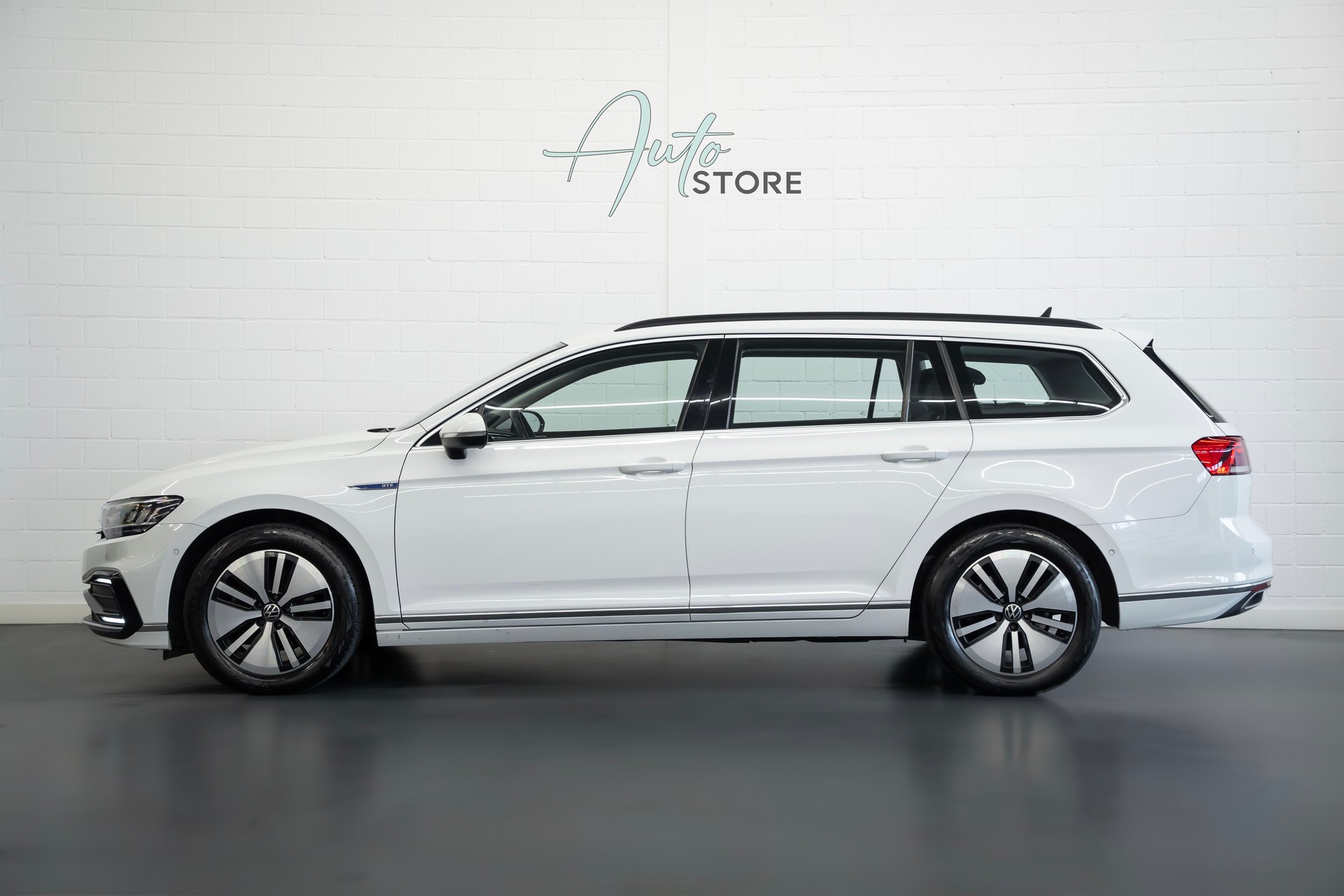 VW Passat Variant 1.4 TSI GTE Hybrid DSG-showroom-element-2