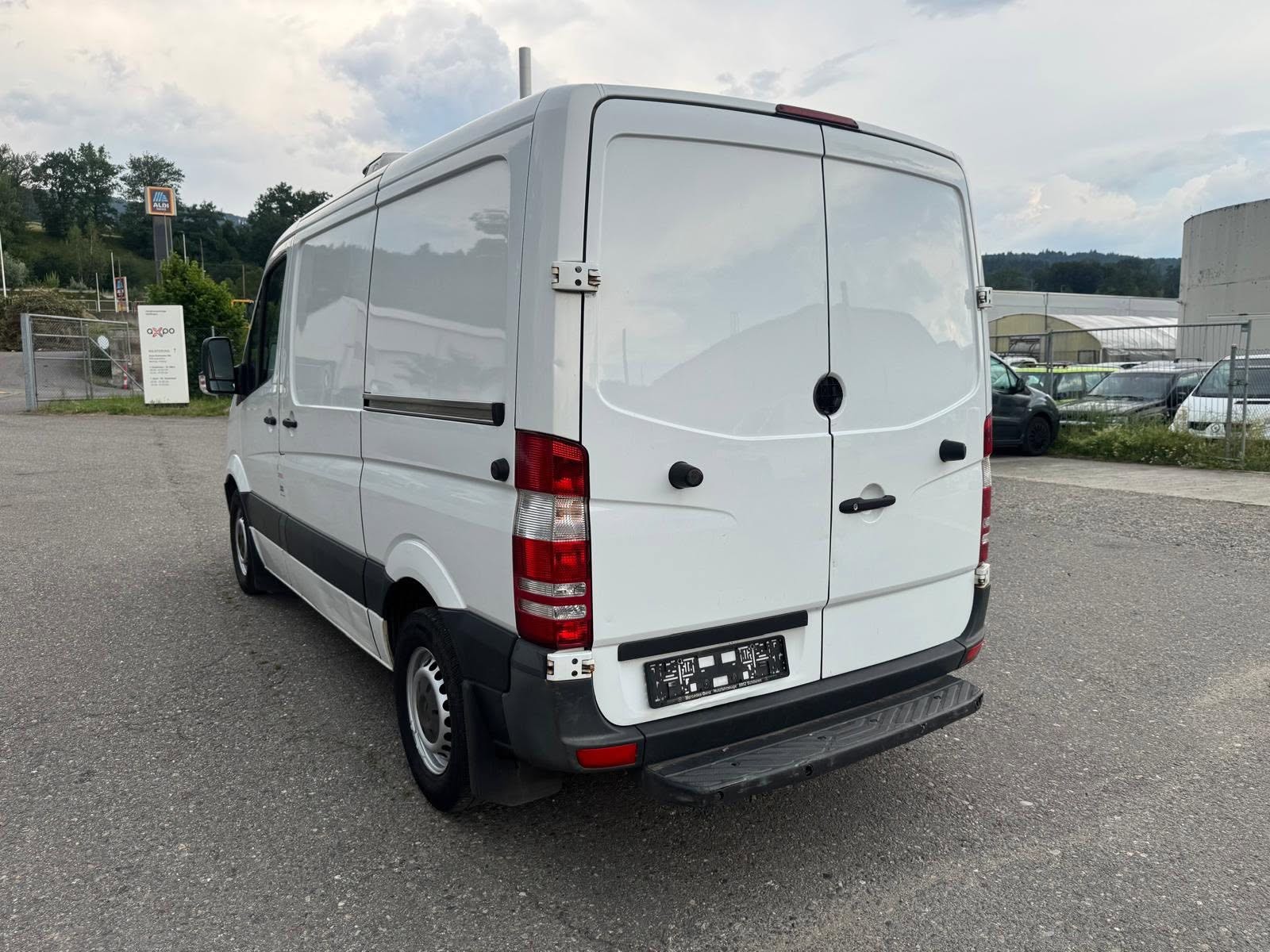 MERCEDES-BENZ Sprinter 313 CDI Tiefkühlkastenwagen bis -15-image-7