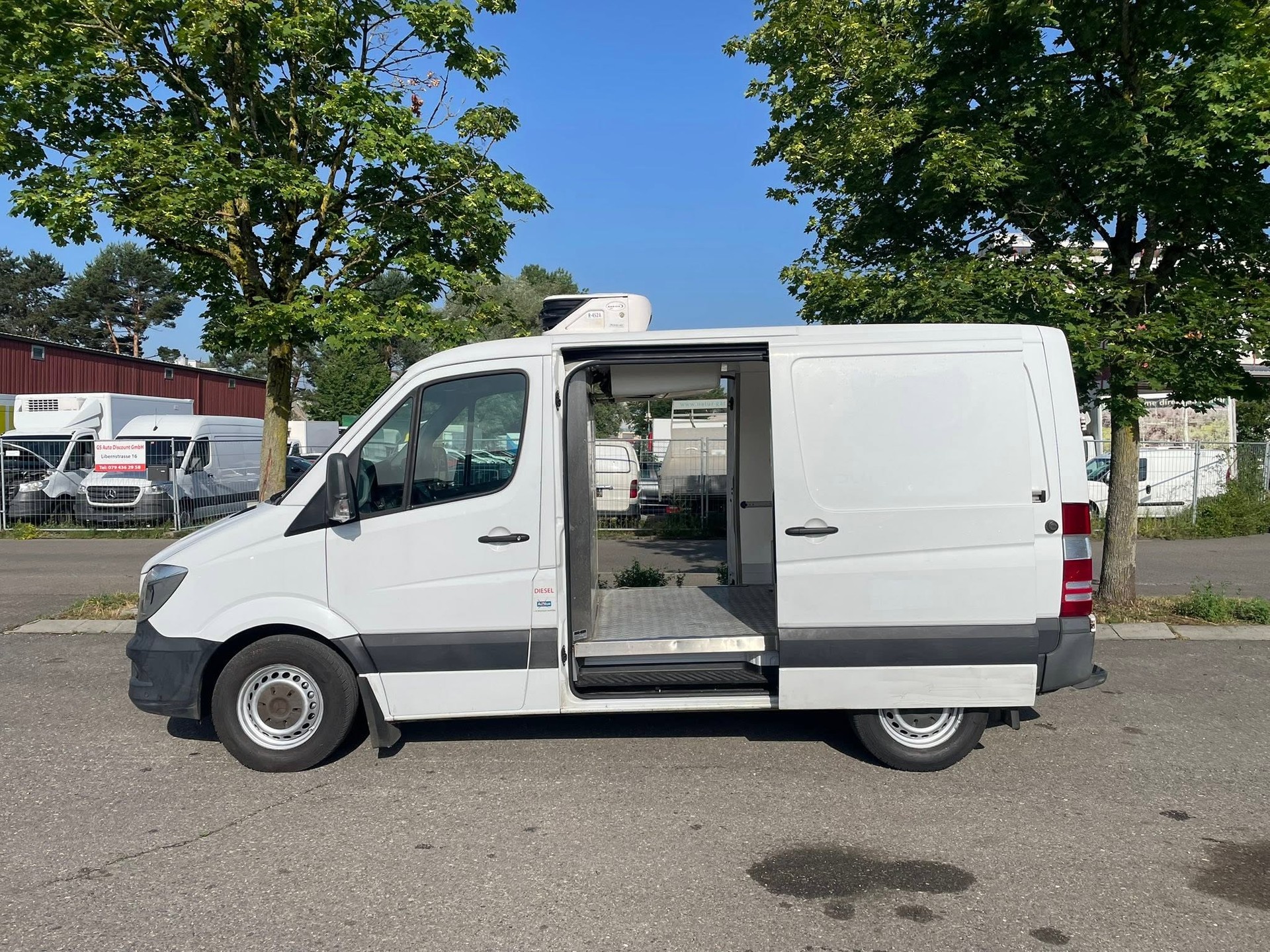 MERCEDES-BENZ Sprinter 313 CDI Tiefkühlkastenwagen bis -15-image-4