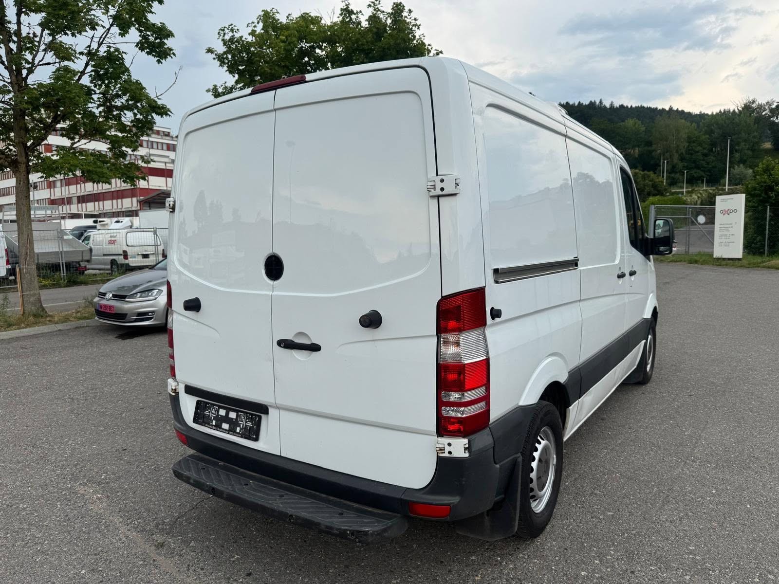 MERCEDES-BENZ Sprinter 313 CDI Tiefkühlkastenwagen bis -15-image-8