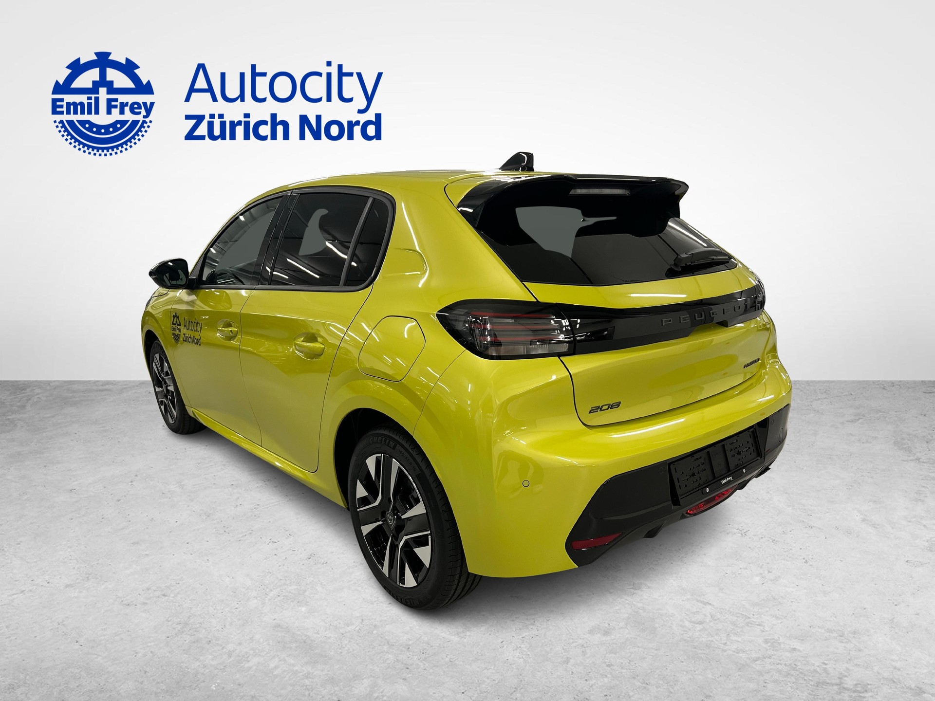 PEUGEOT 208 1.2 Hybrid Allure Premium-showroom-element-2