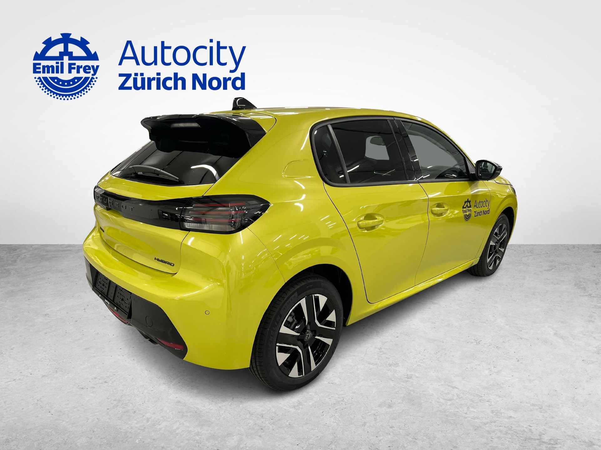 PEUGEOT 208 1.2 Hybrid Allure Premium-image-4