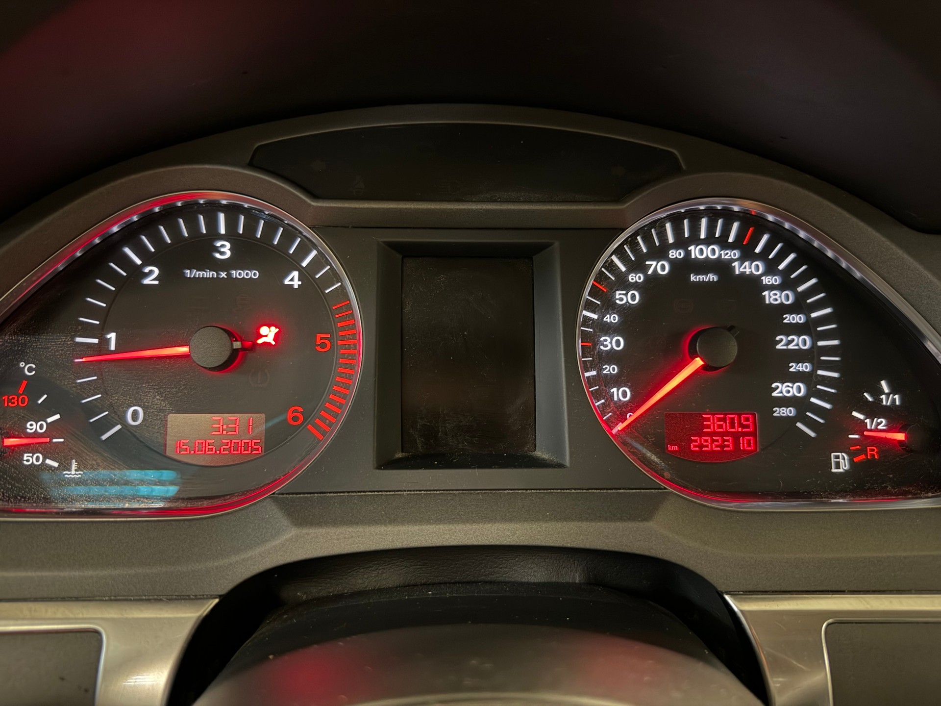 AUDI A6 Limousine 3.0 V6 TDI quattro-image-26