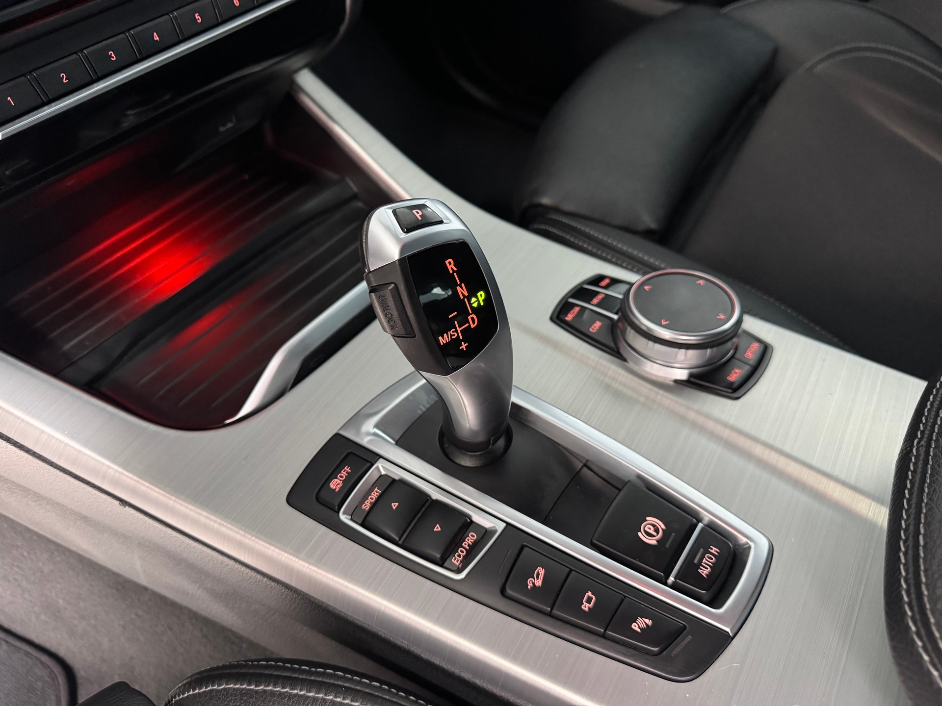BMW X4 xDrive 20d M Sport Steptronic-image-18
